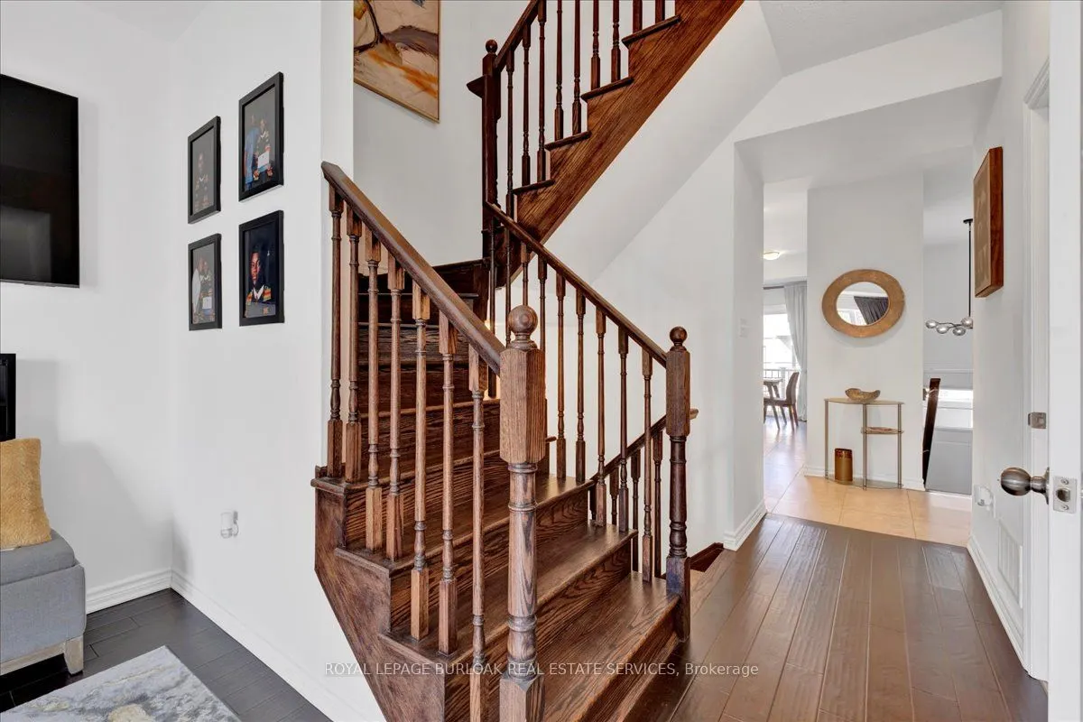 383 Dundas Street E, #26