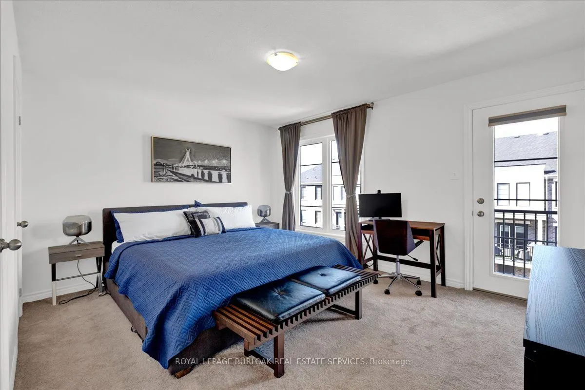 383 Dundas Street E, #26