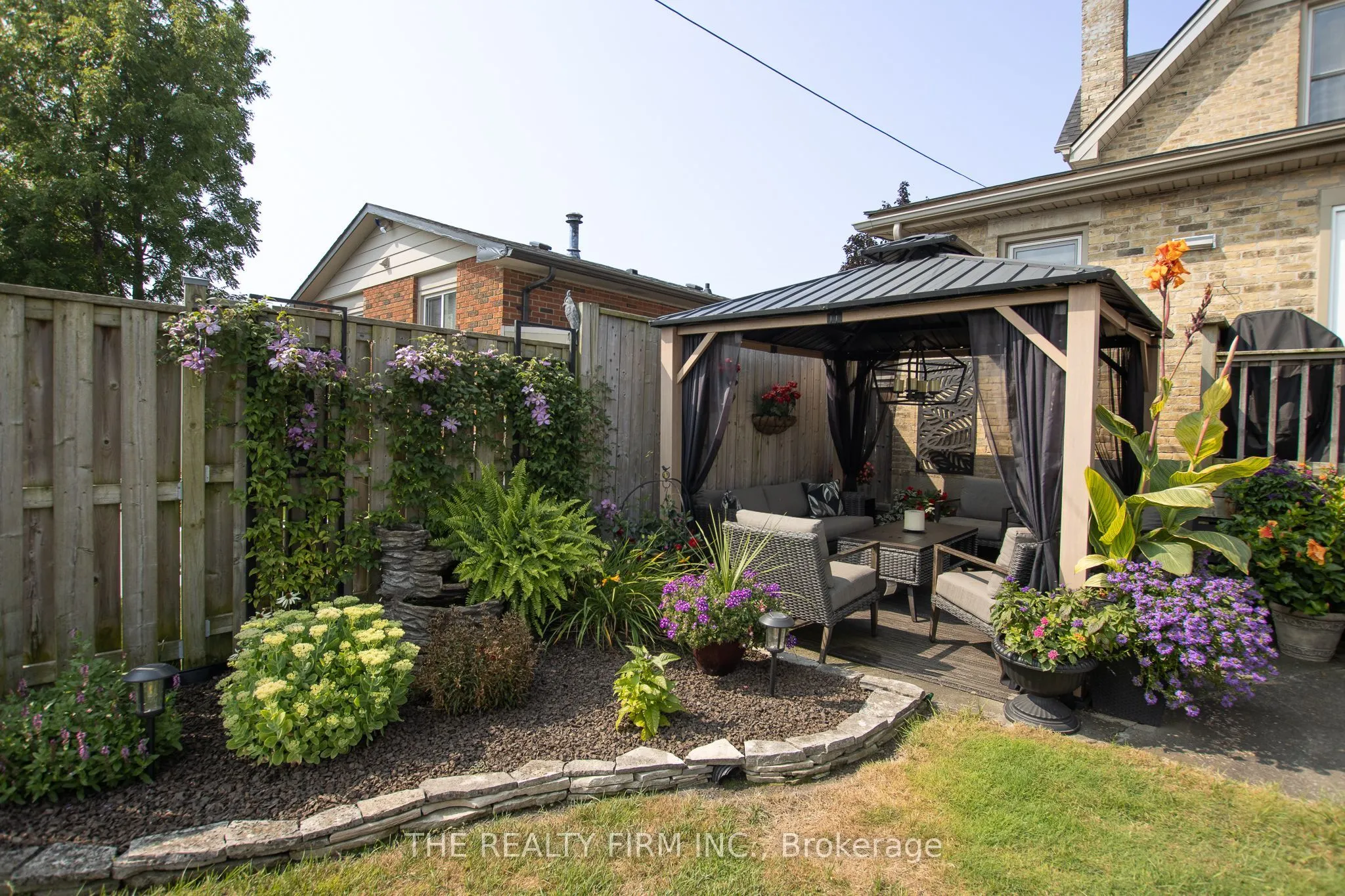 428 Saul Street