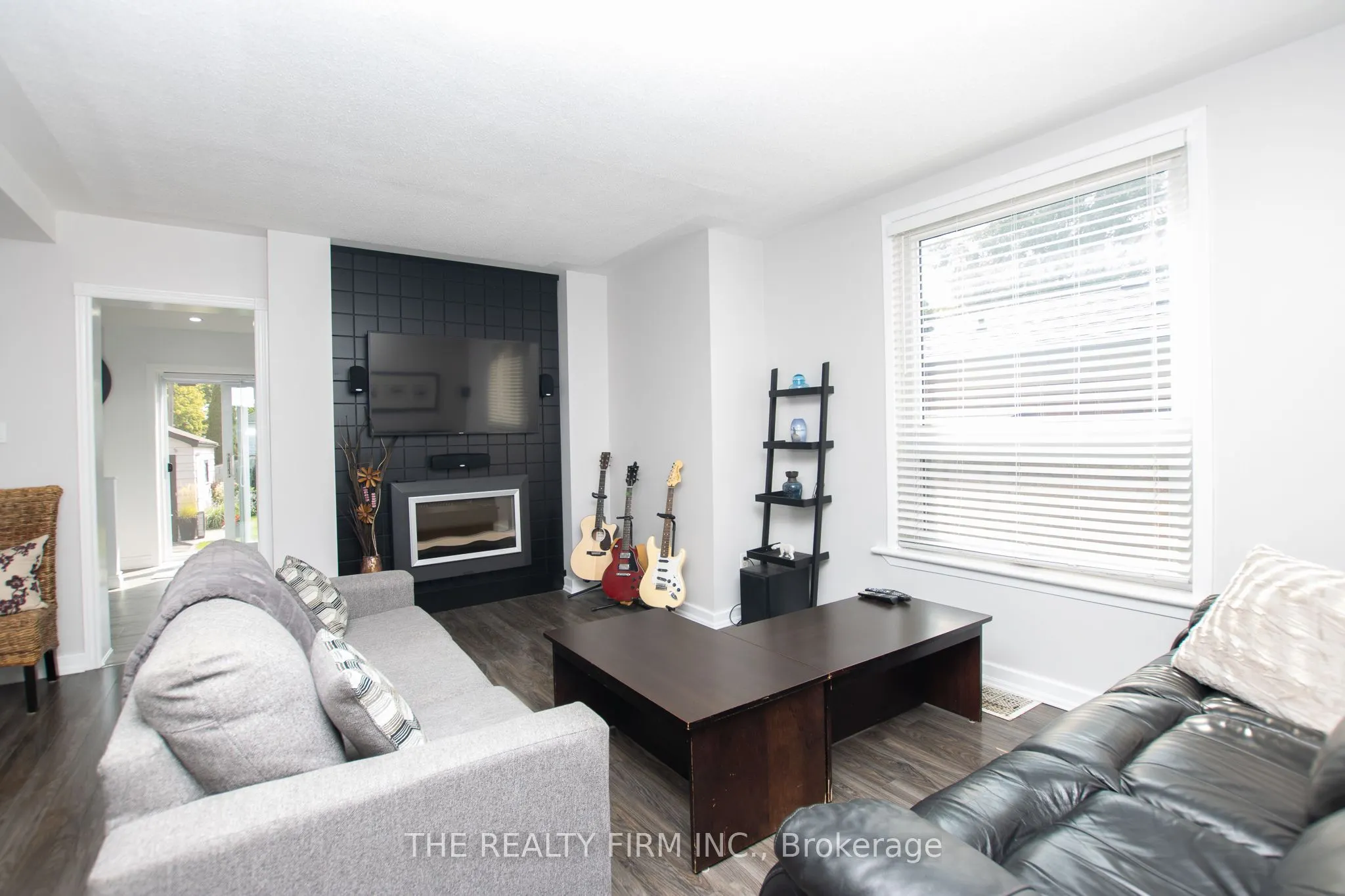 428 Saul Street