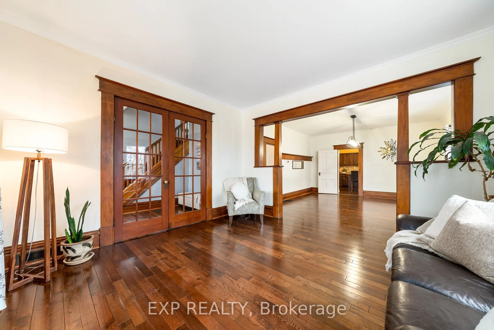 8 McGill Street