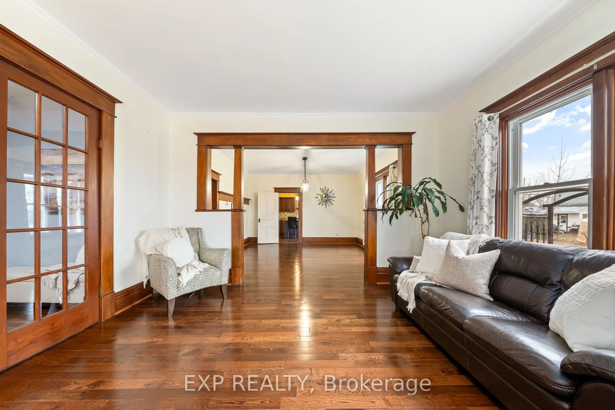 8 McGill Street