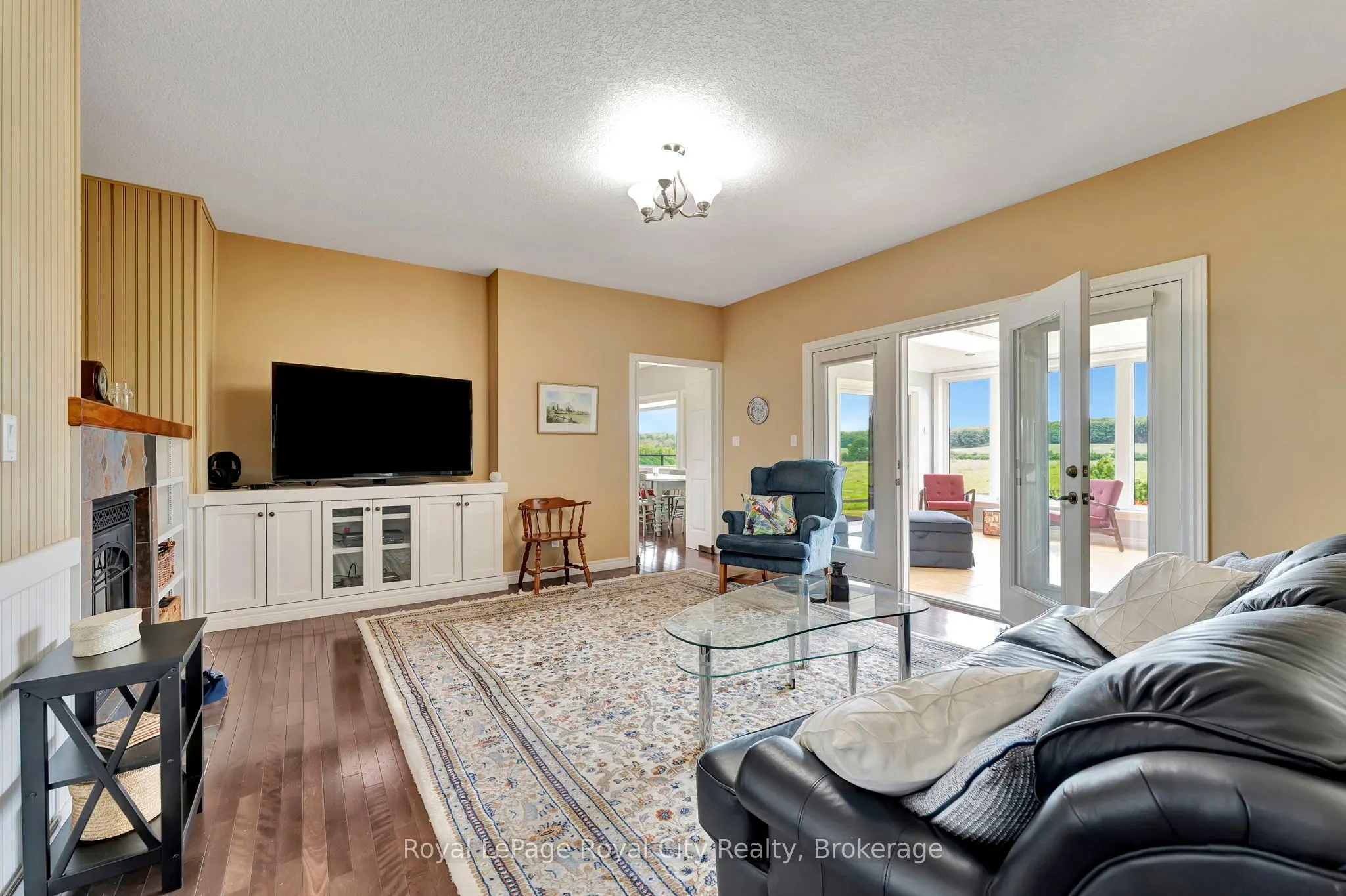 7122 Gore Road