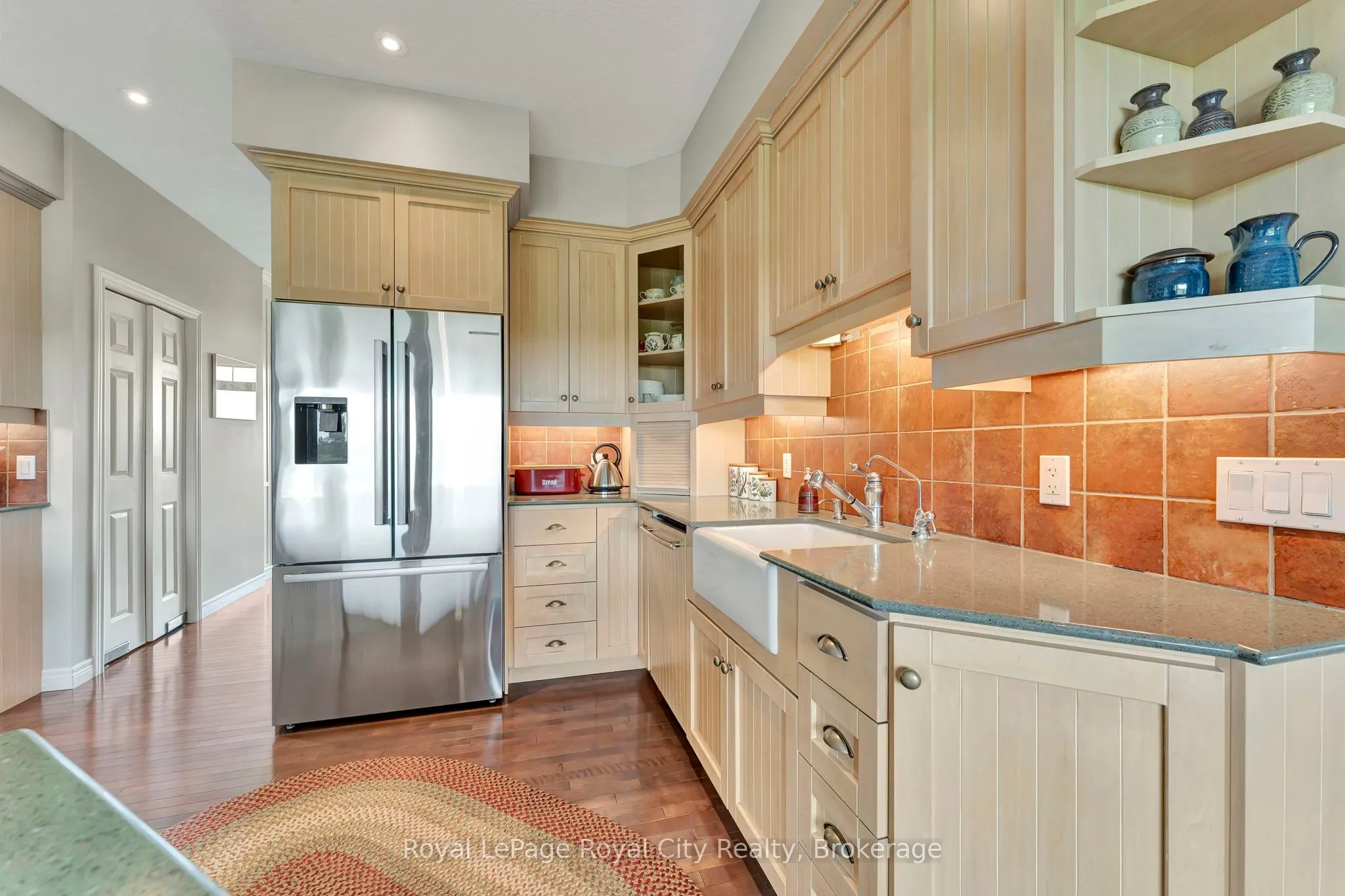 7122 Gore Road