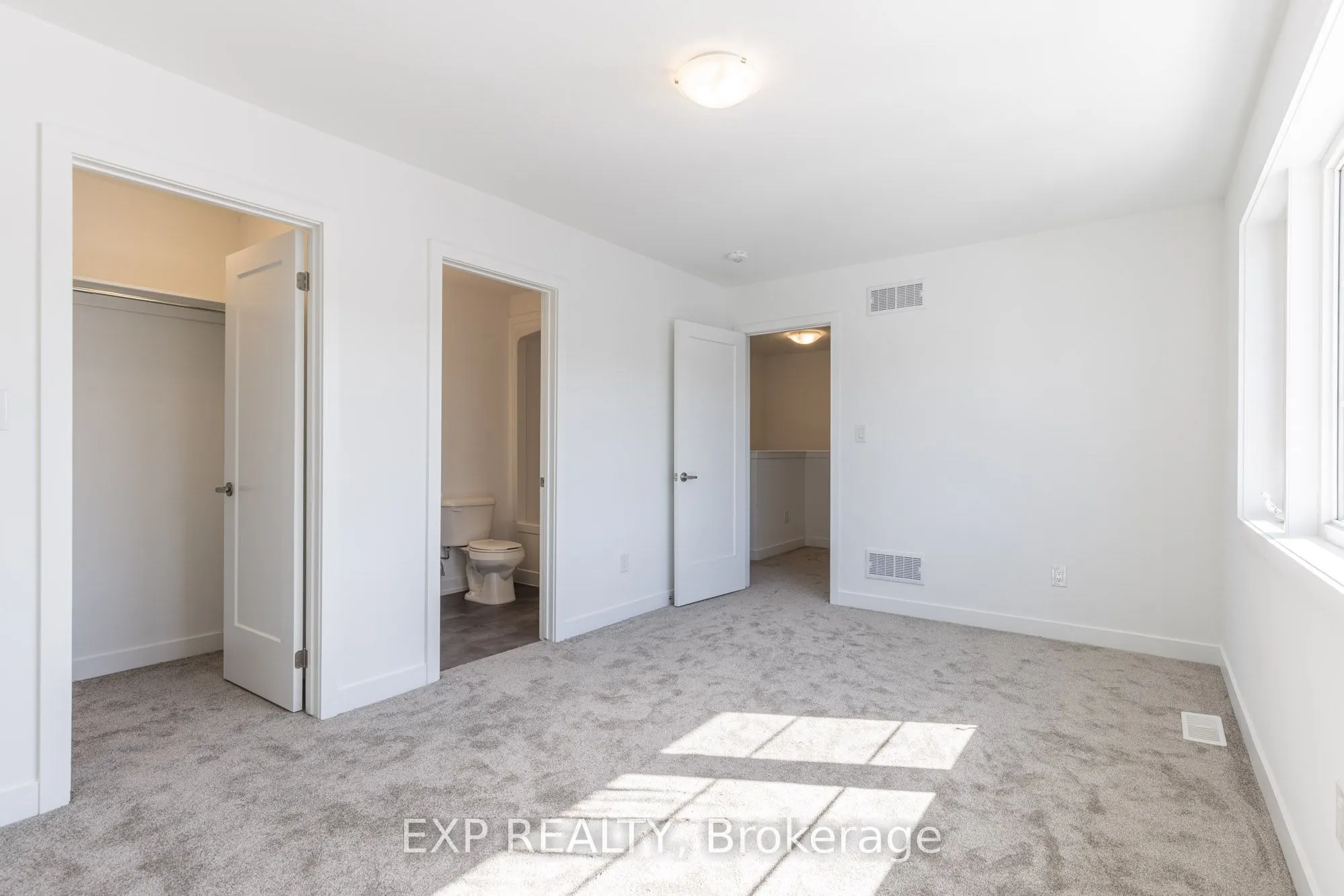 4263 Fourth Avenue, #821