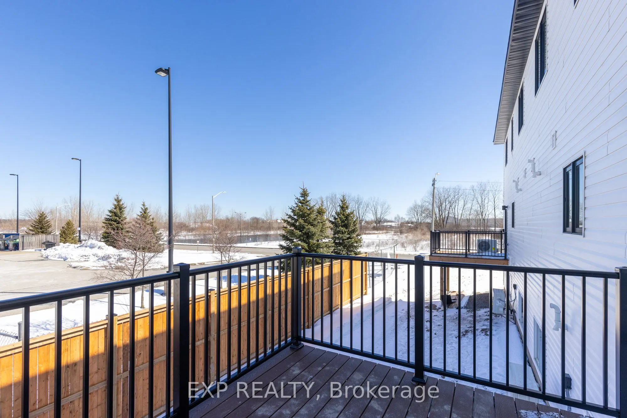 4263 Fourth Avenue, #821