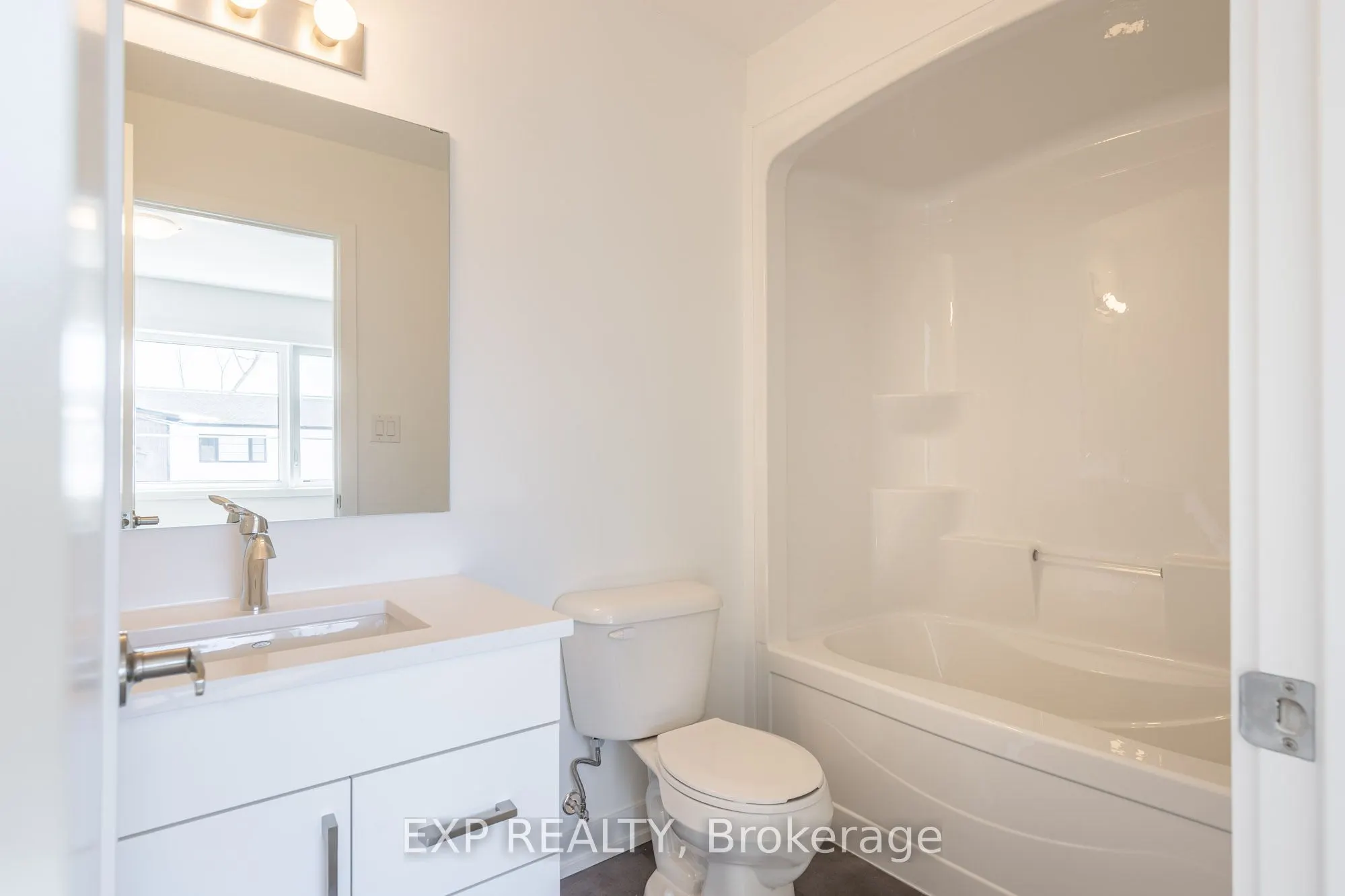 4263 Fourth Avenue, #821