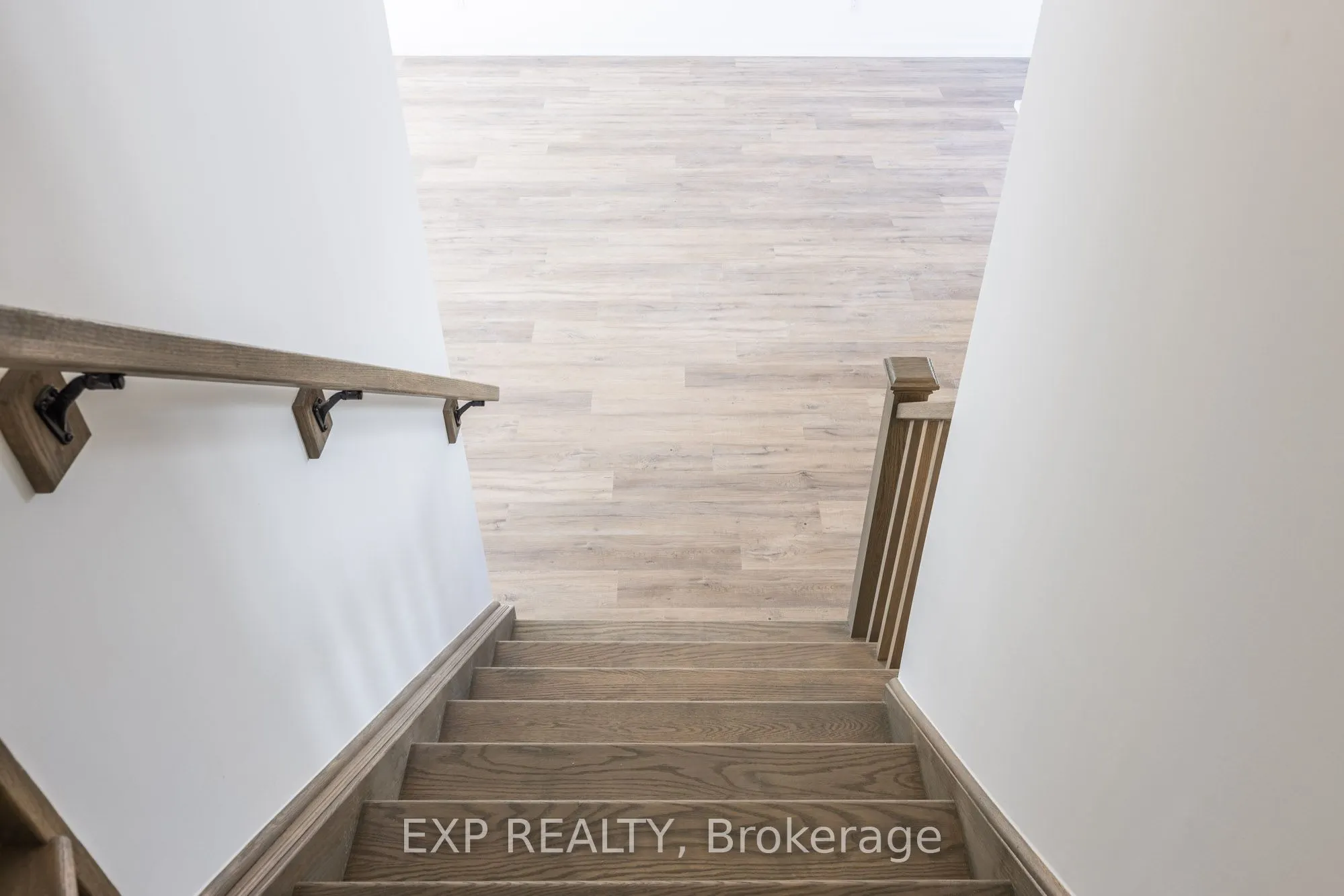 4263 Fourth Avenue, #821