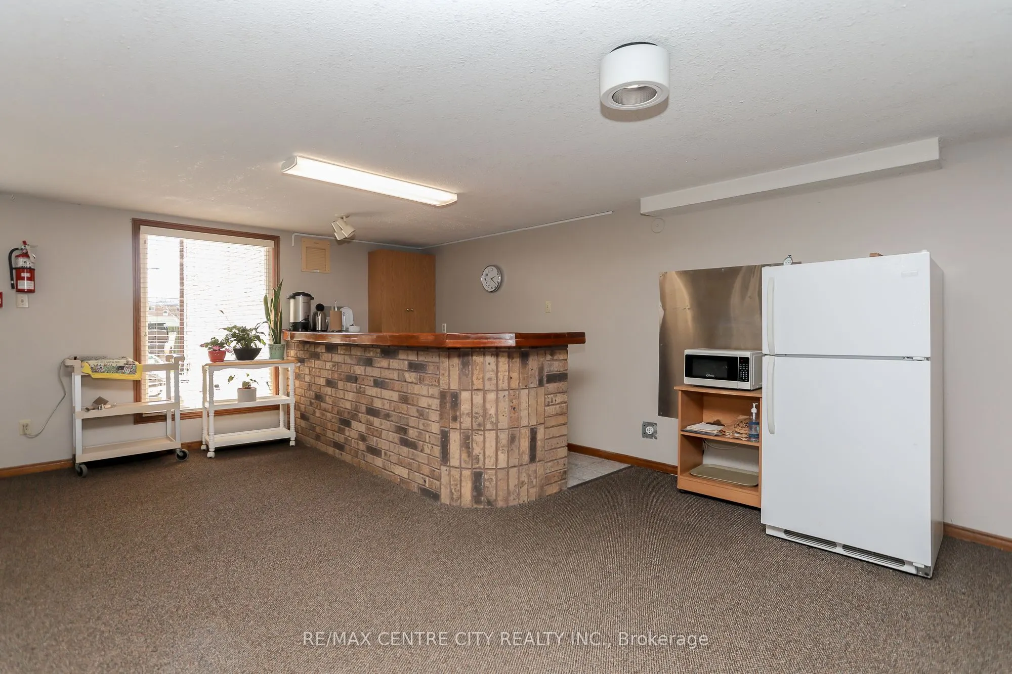 440 Wellington Street, #118