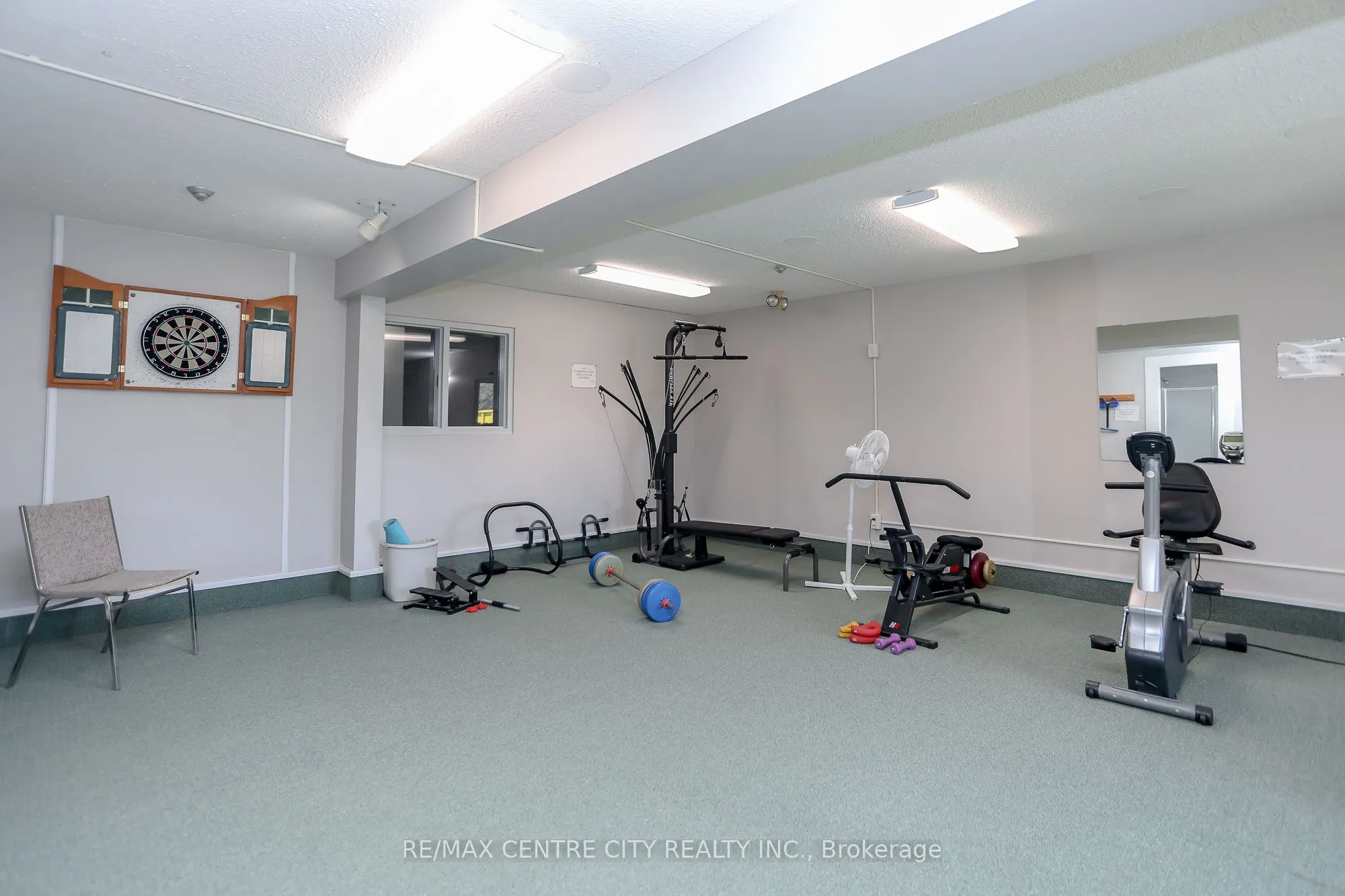 440 Wellington Street, #118