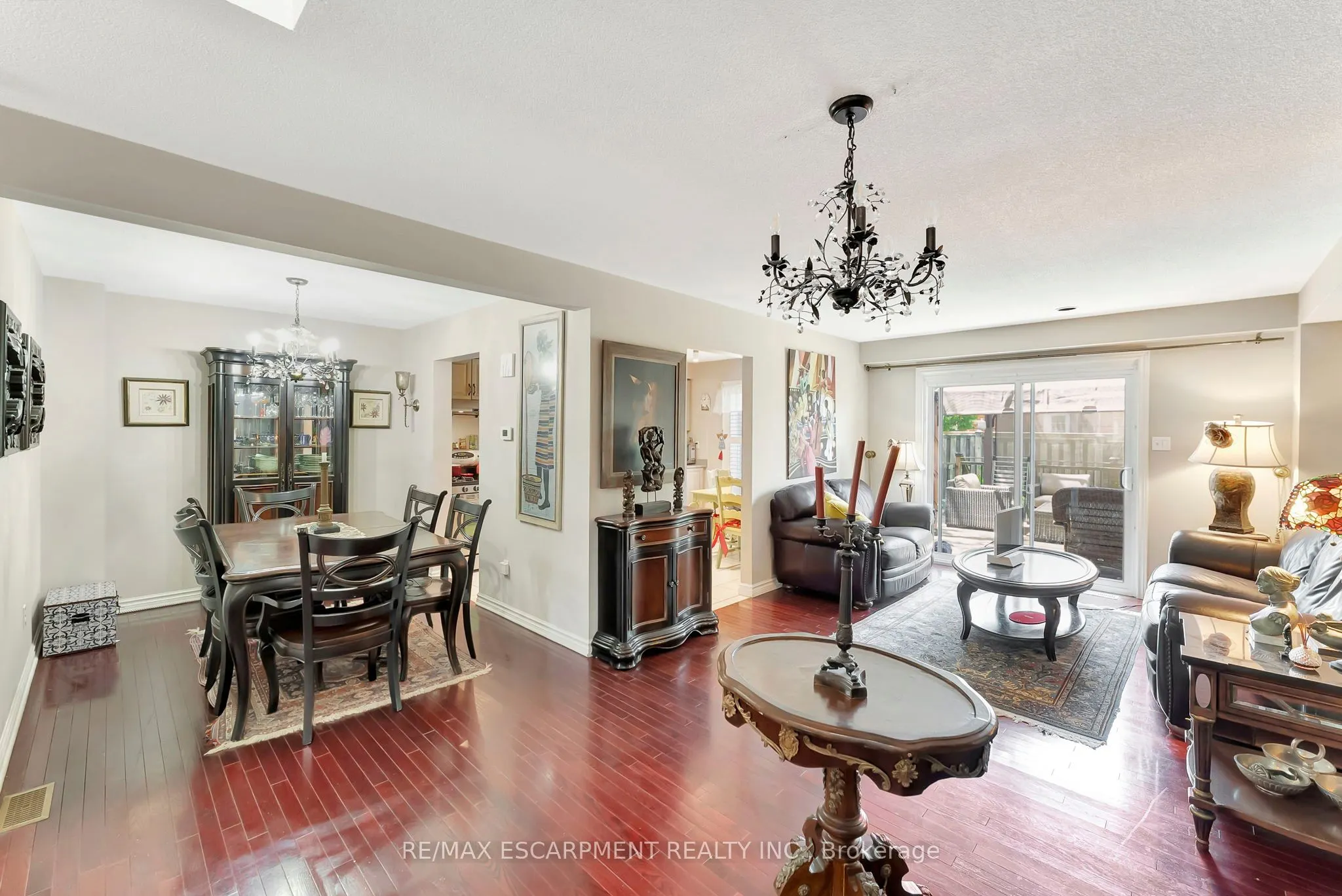 20 Meadowlands Boulevard, #14