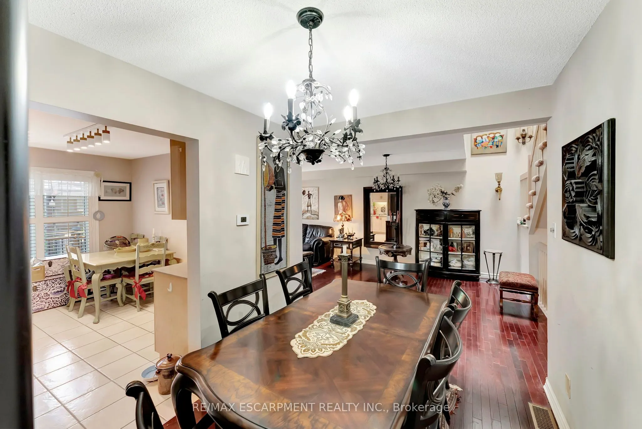 20 Meadowlands Boulevard, #14
