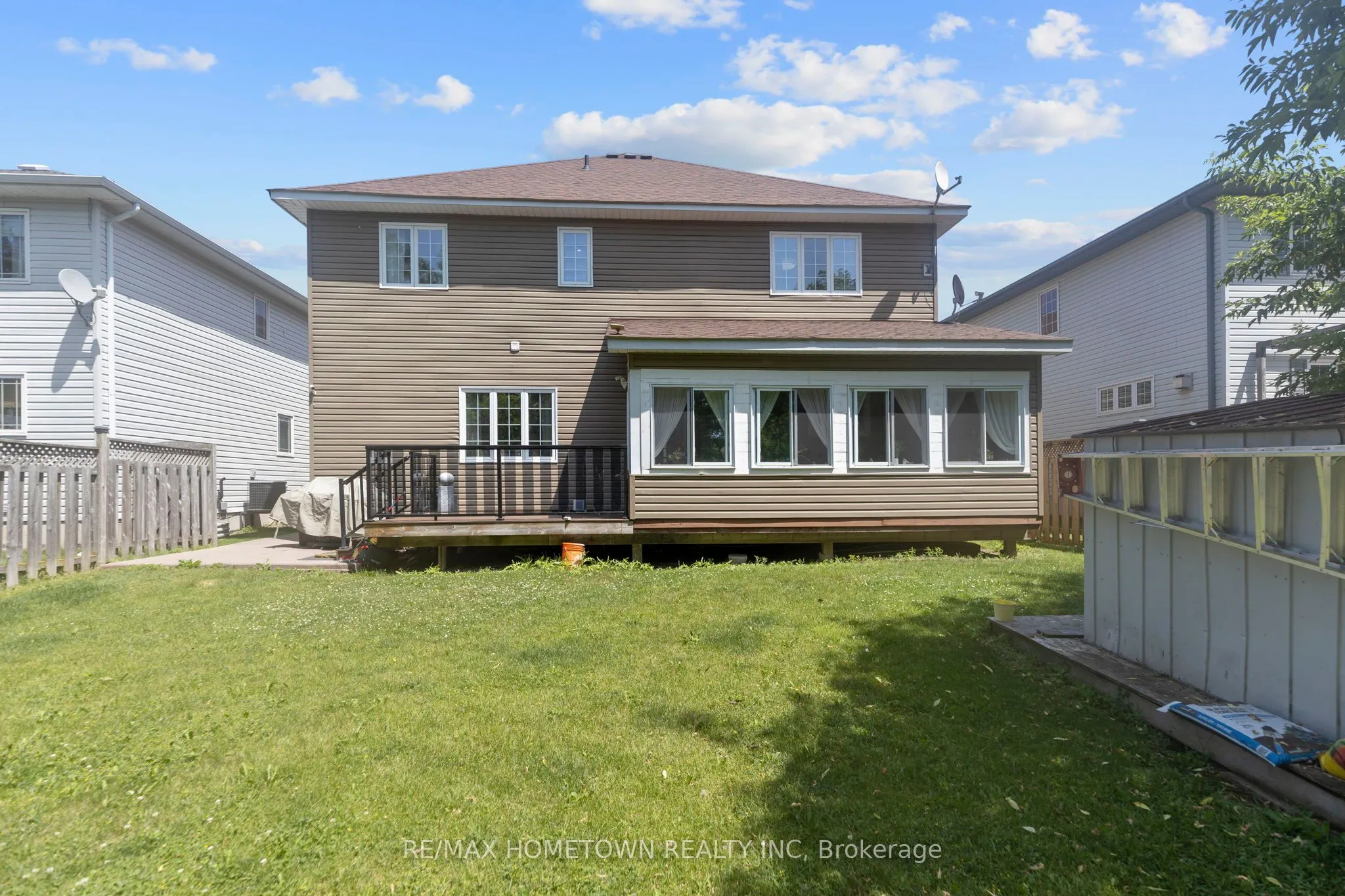 1020 Crestwood Drive