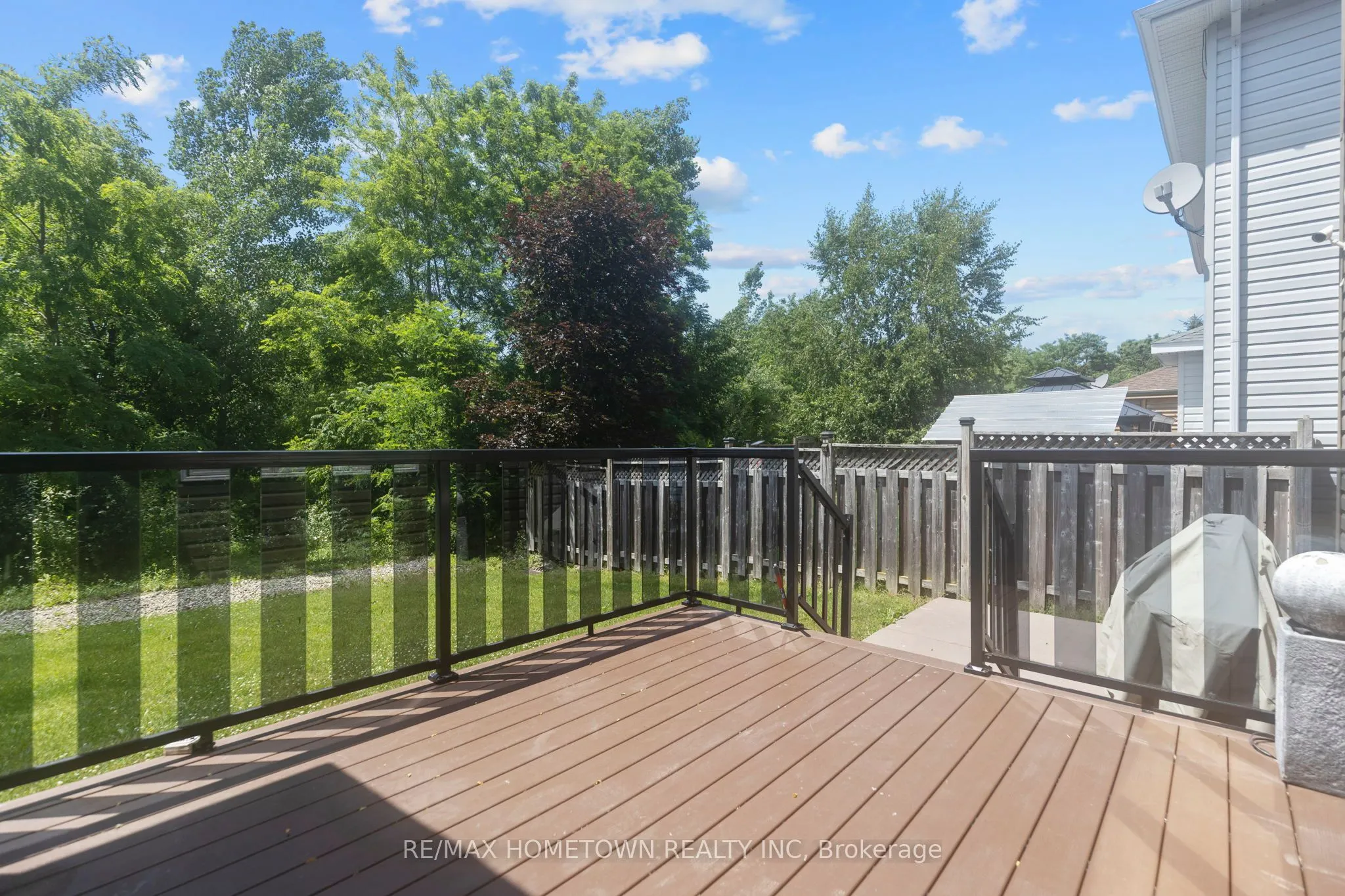 1020 Crestwood Drive