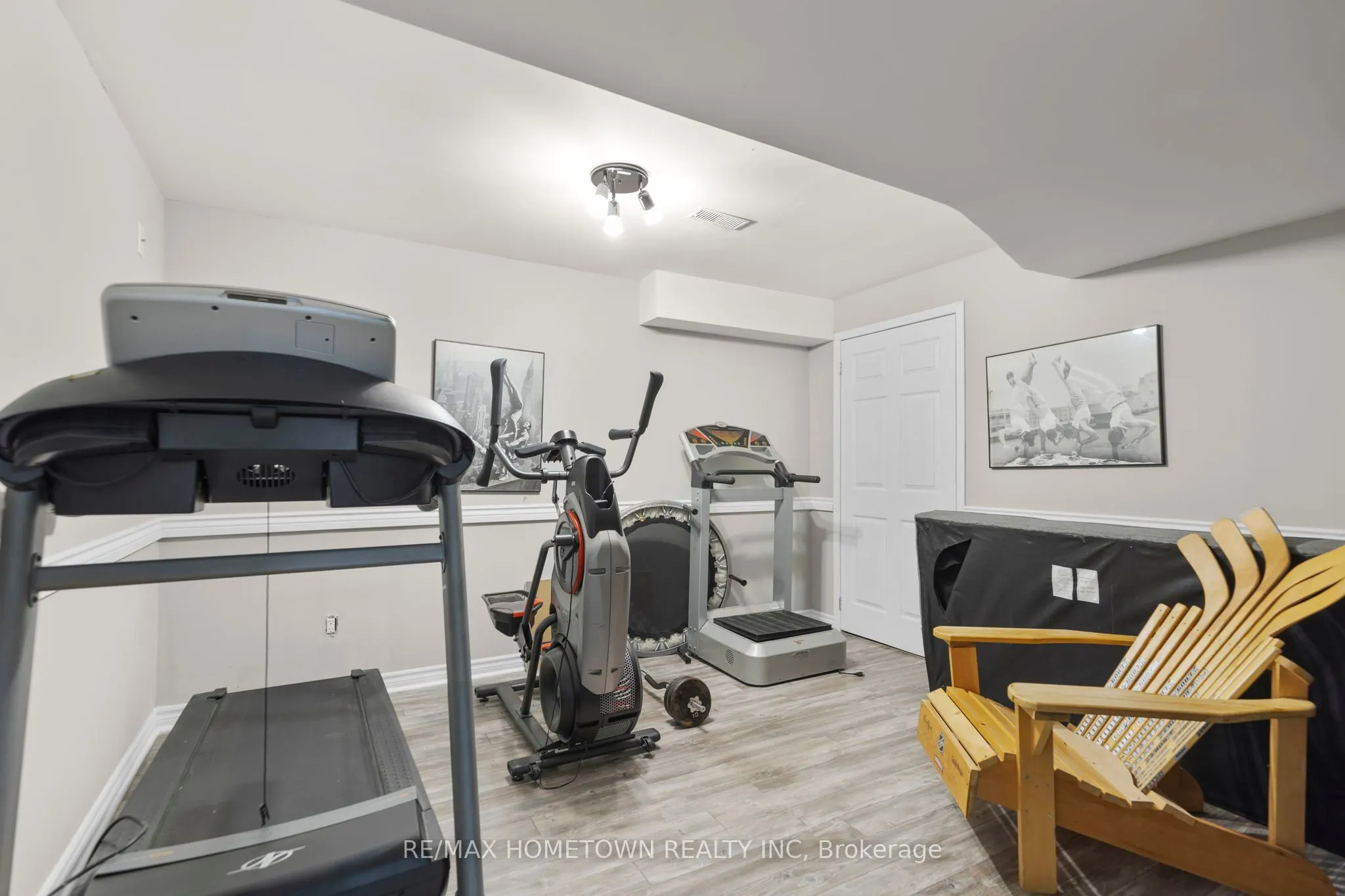 1020 Crestwood Drive