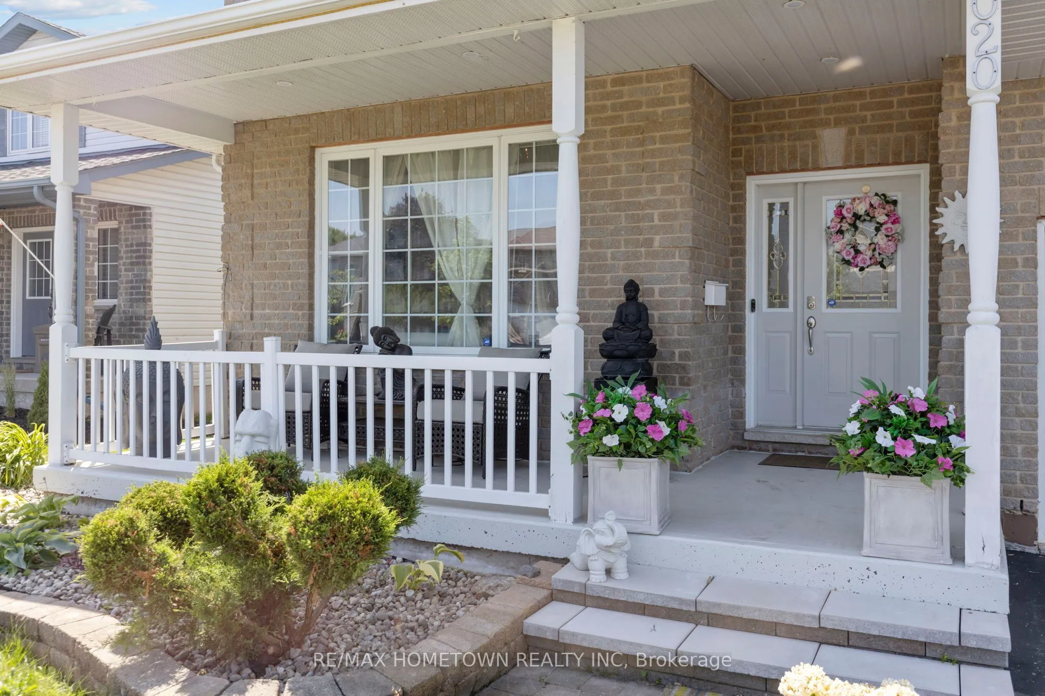 1020 Crestwood Drive