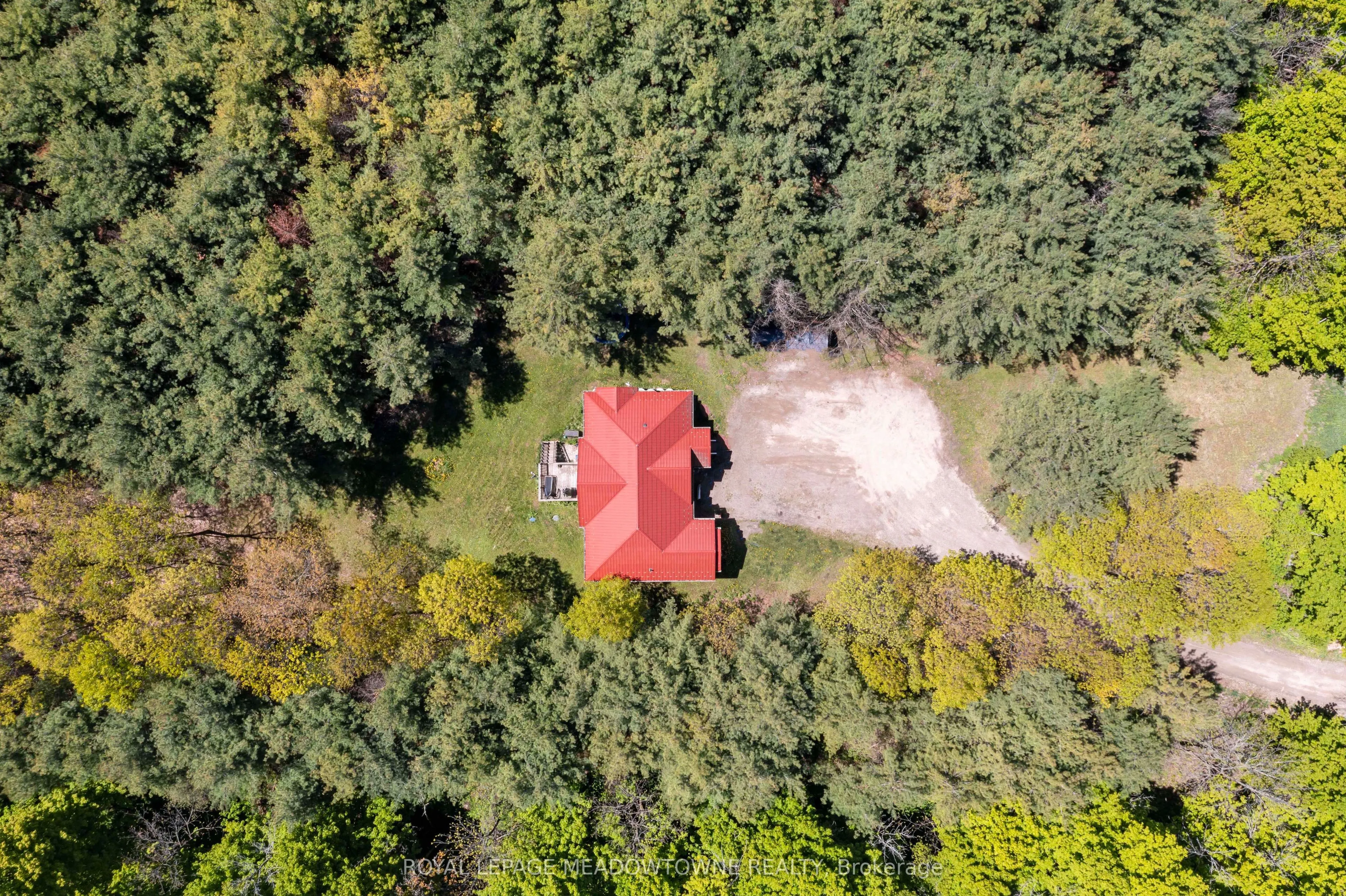 9341 Sideroad 9