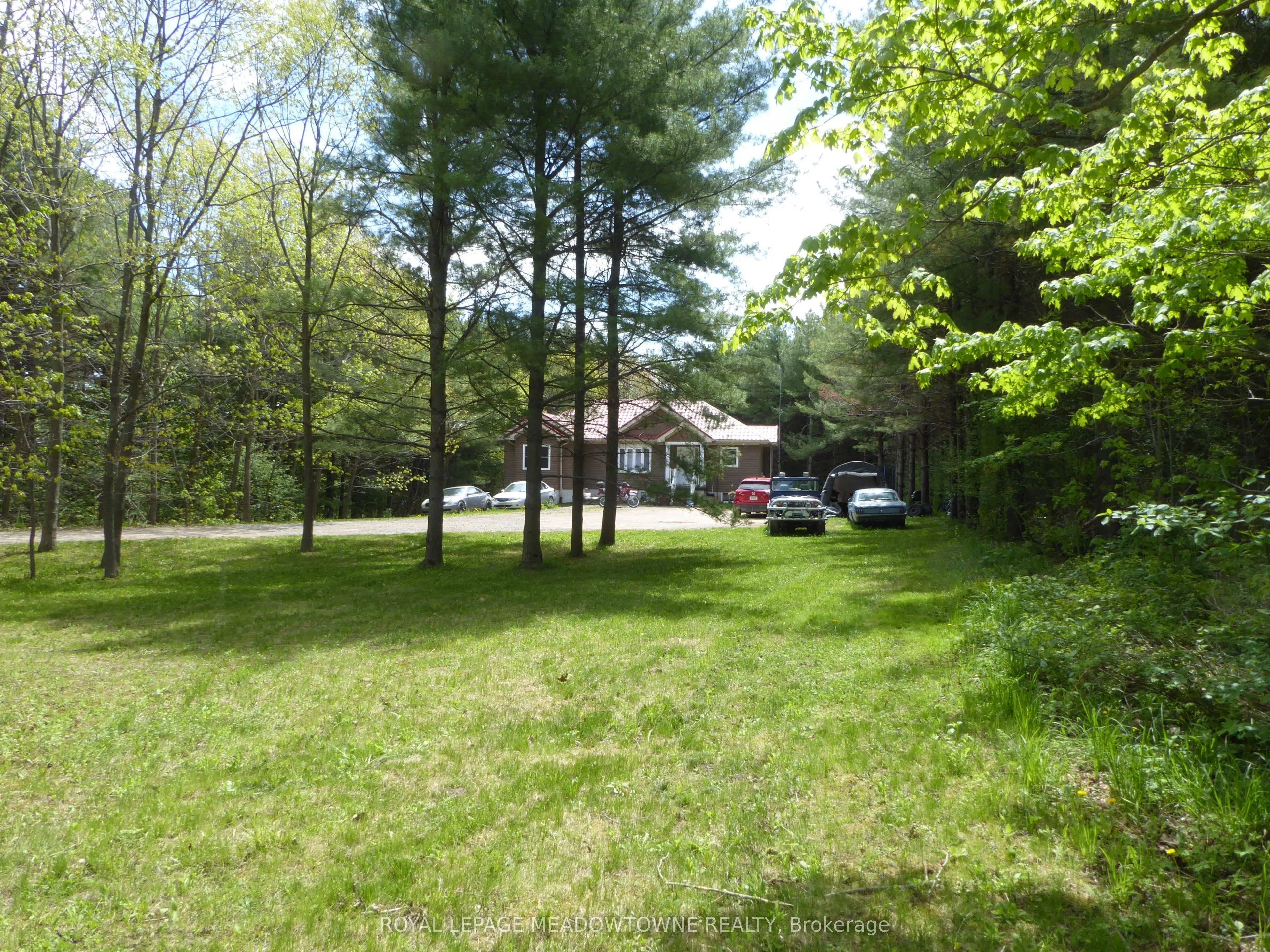 9341 Sideroad 9