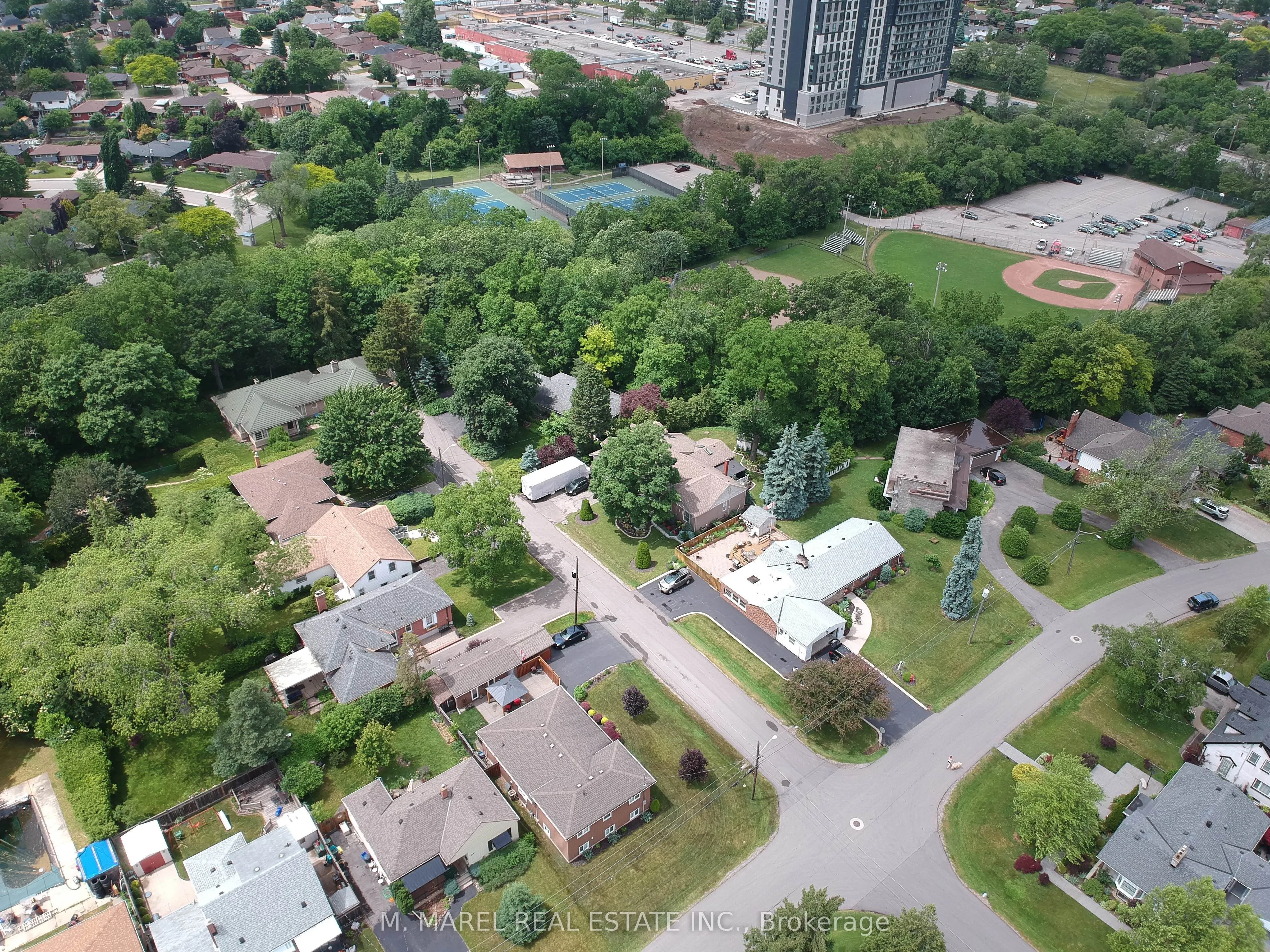 9 Avalon Avenue