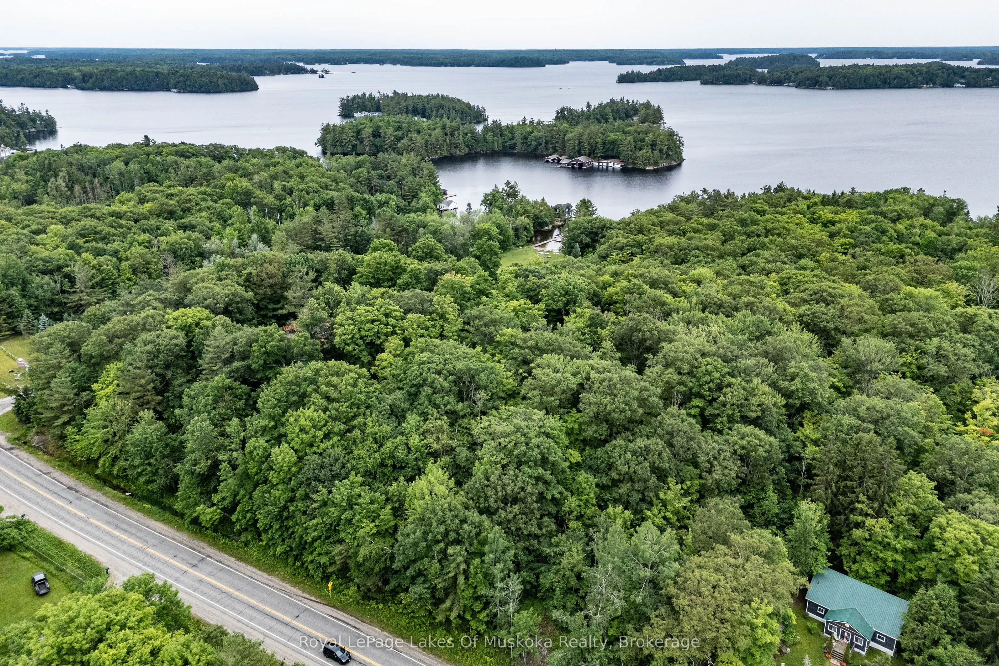 2709 Muskoka District 118 Road W