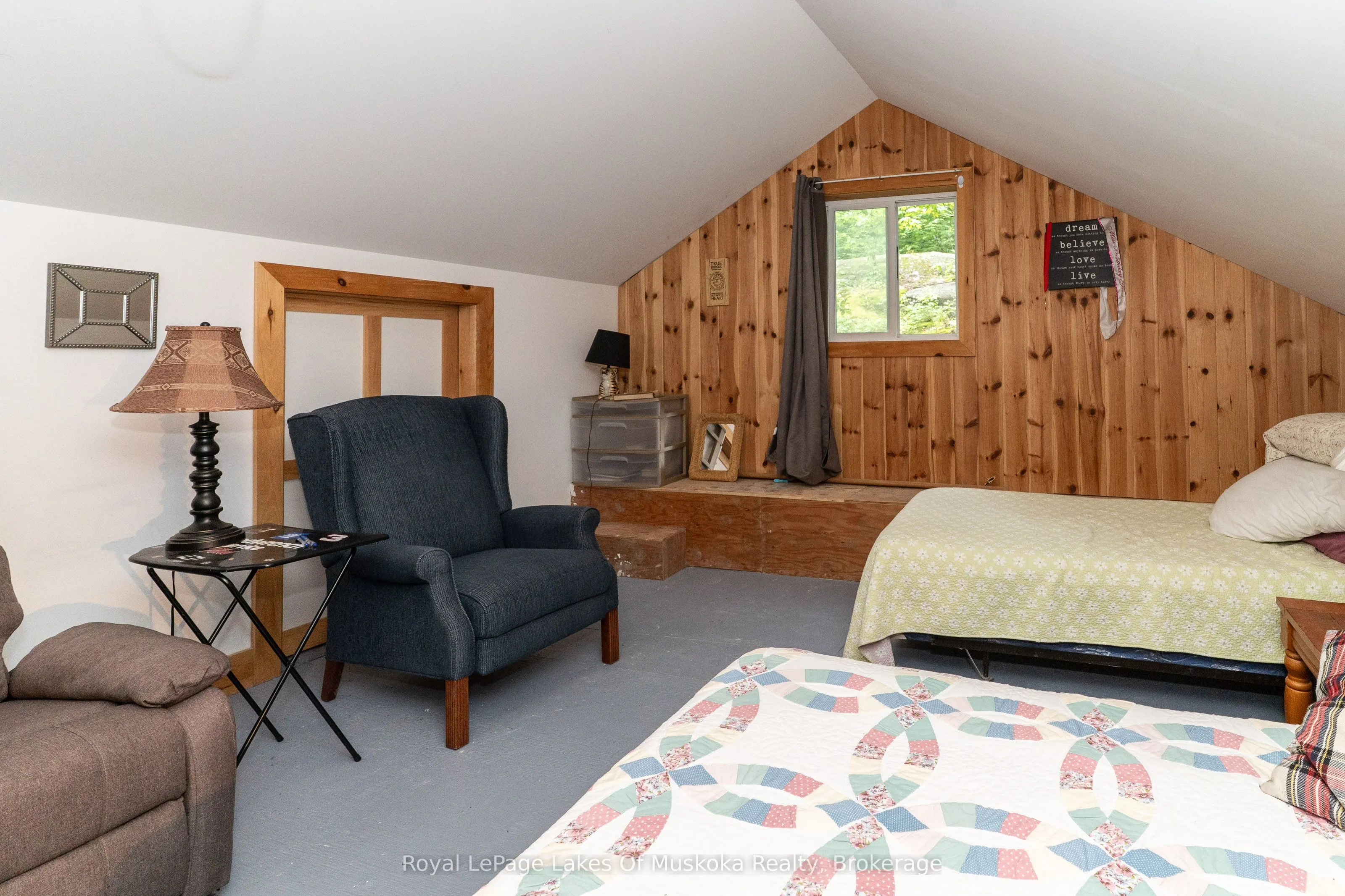 2709 Muskoka District 118 Road W
