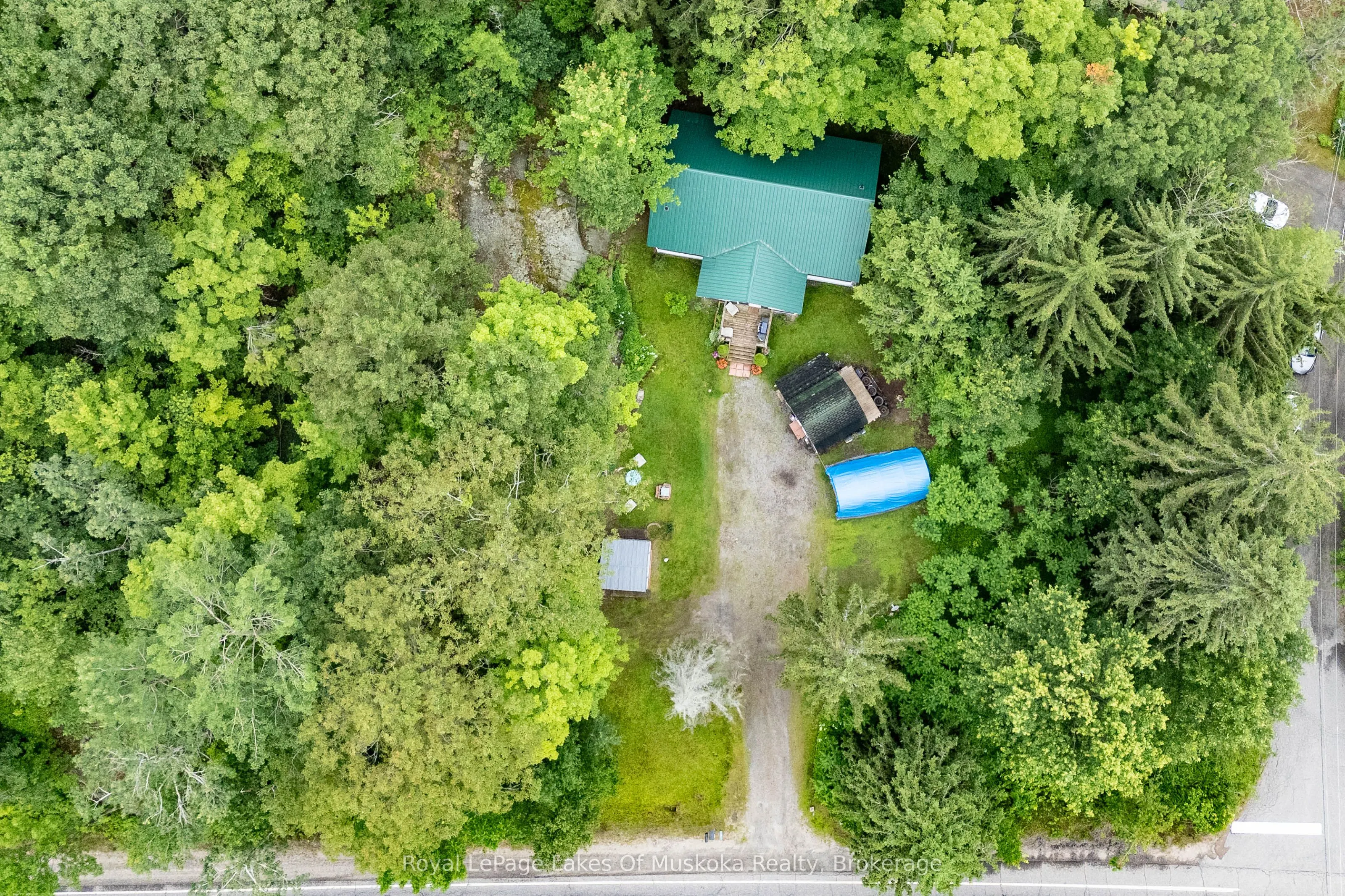 2709 Muskoka District 118 Road W