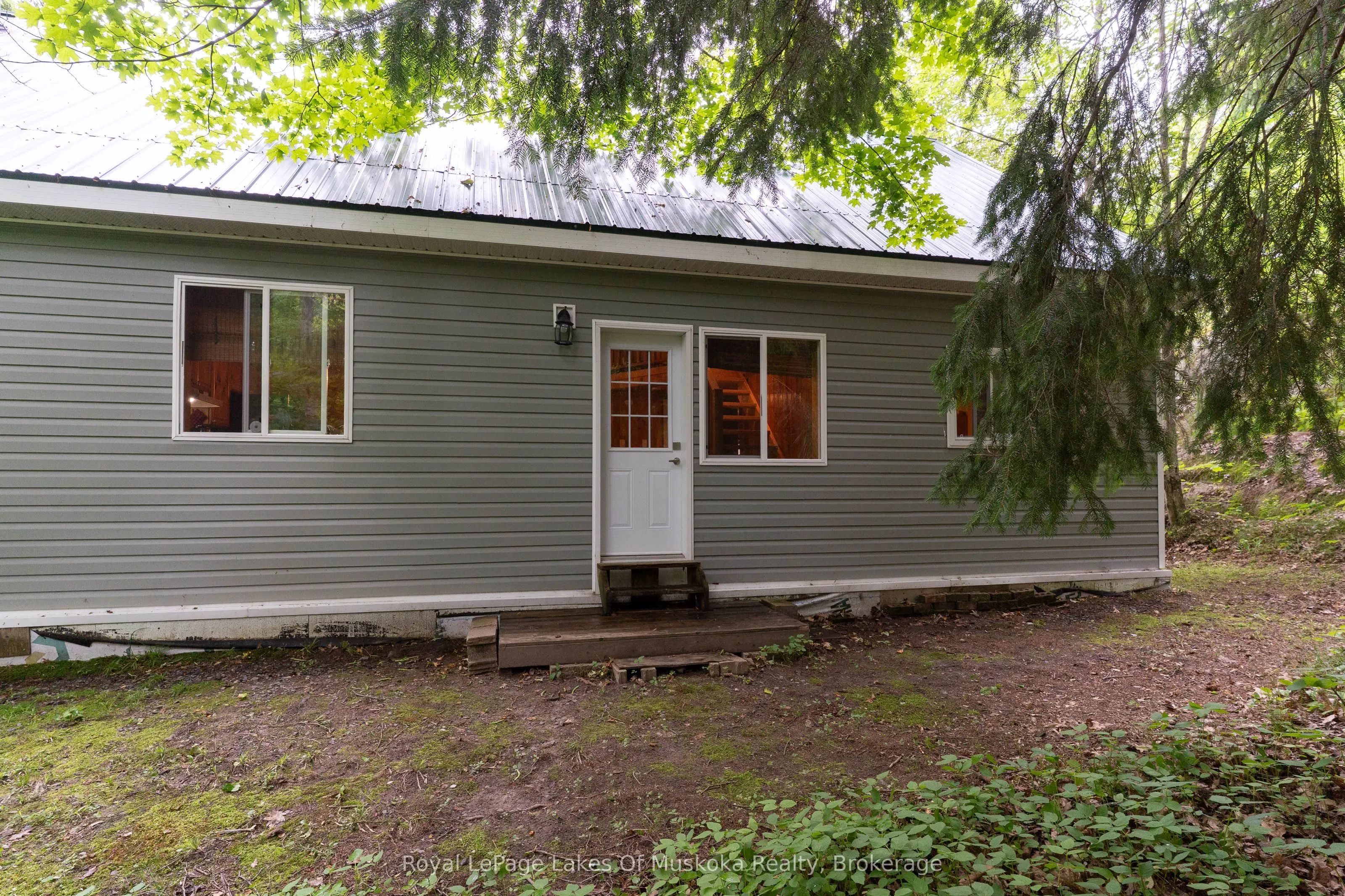2709 Muskoka District 118 Road W