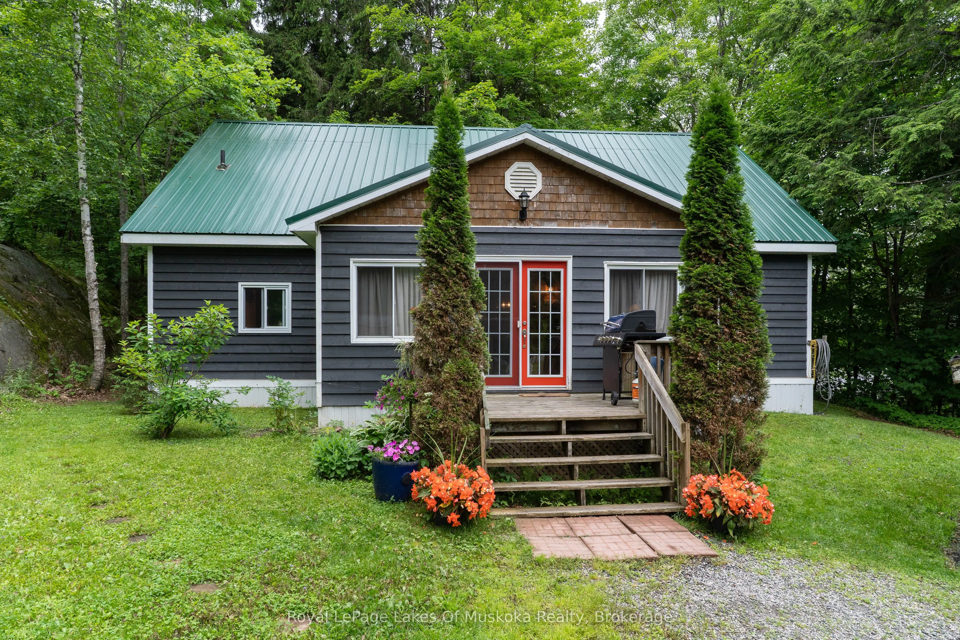2709 Muskoka District 118 Road W