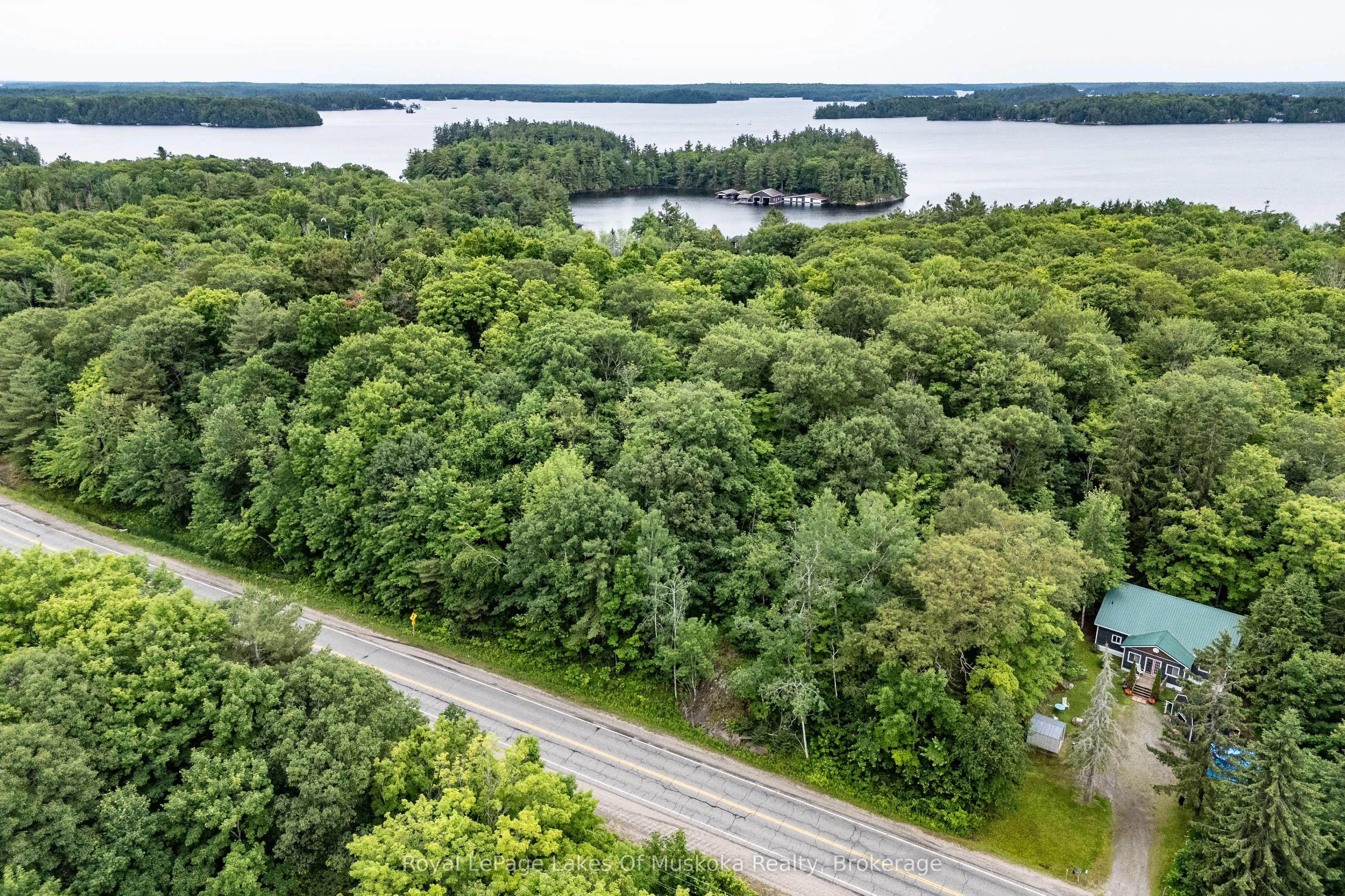 2709 Muskoka District 118 Road W