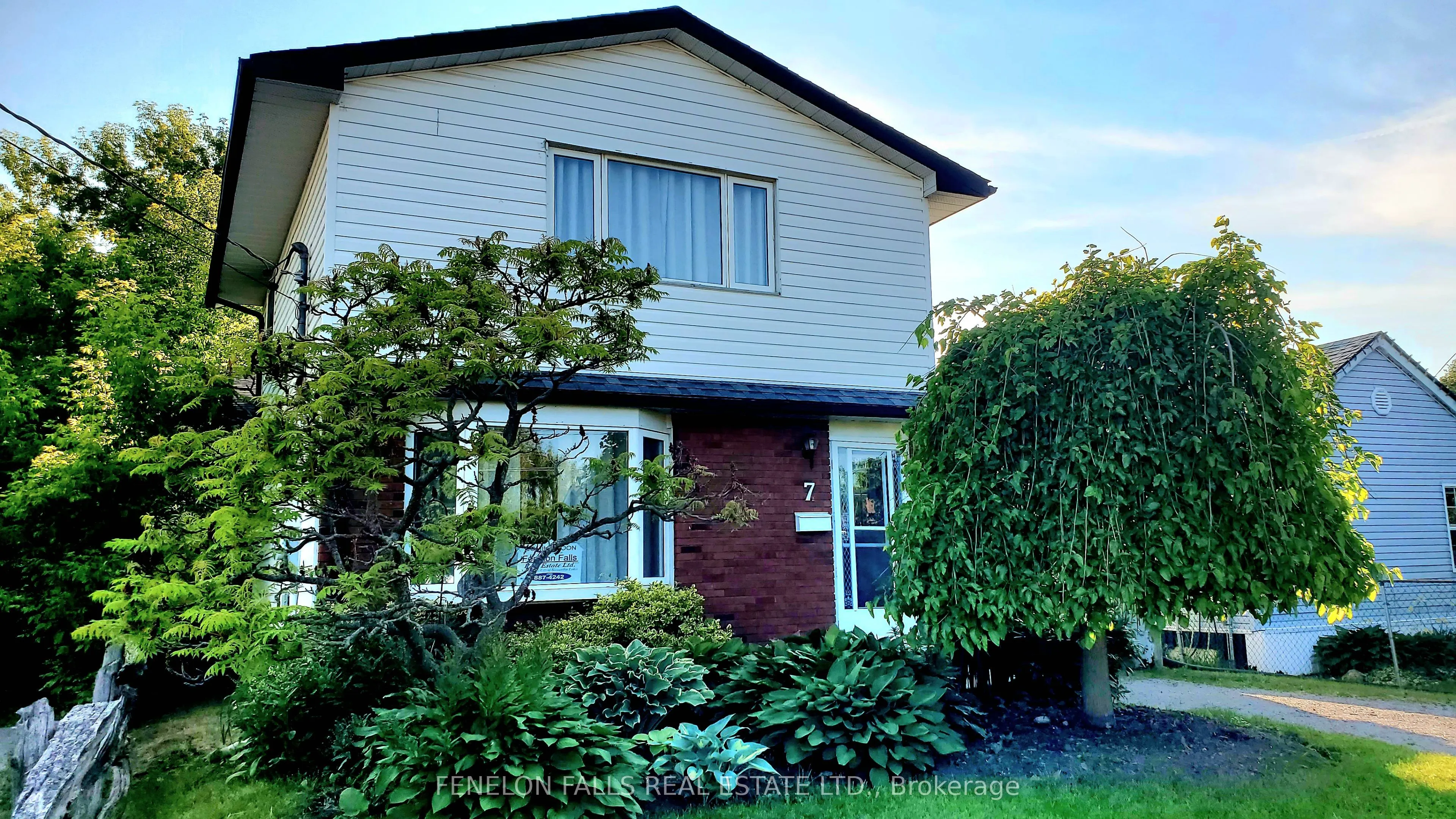 7 James Street