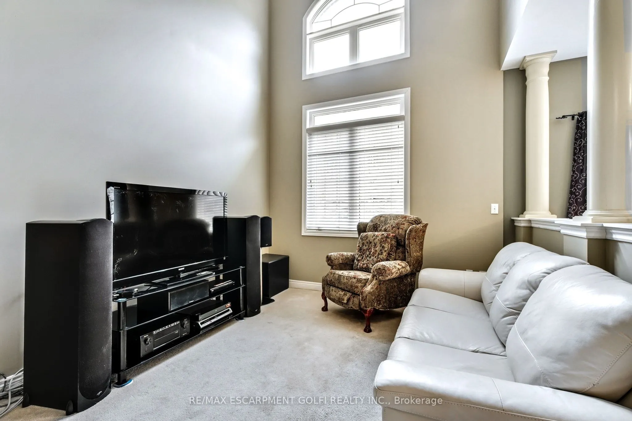 43 Woodlawn Court