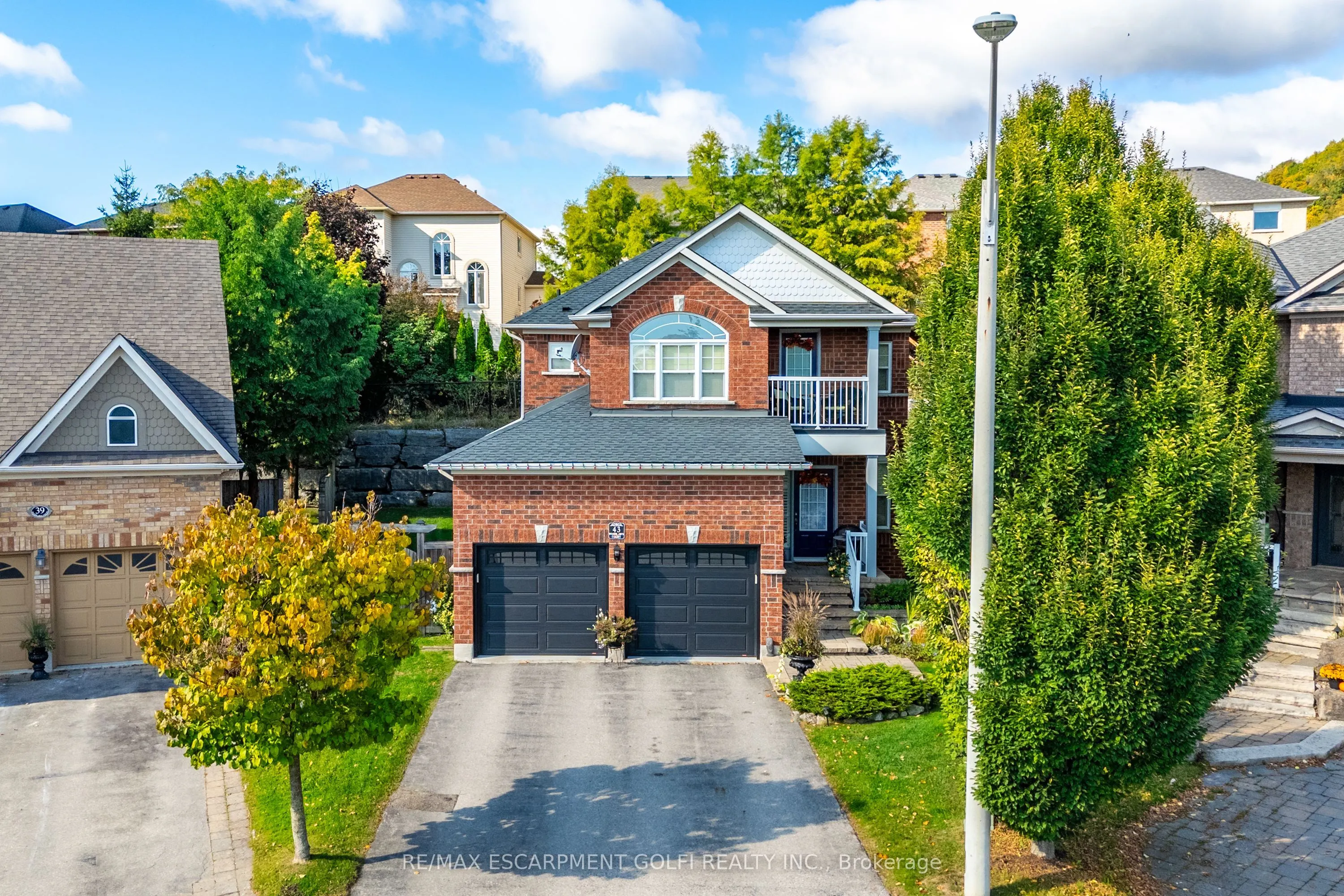 43 Woodlawn Court