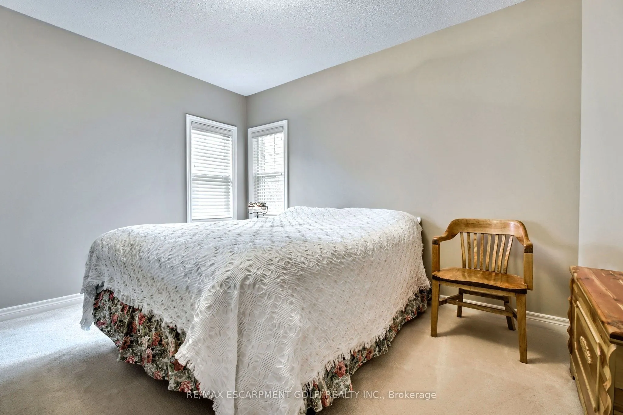 43 Woodlawn Court