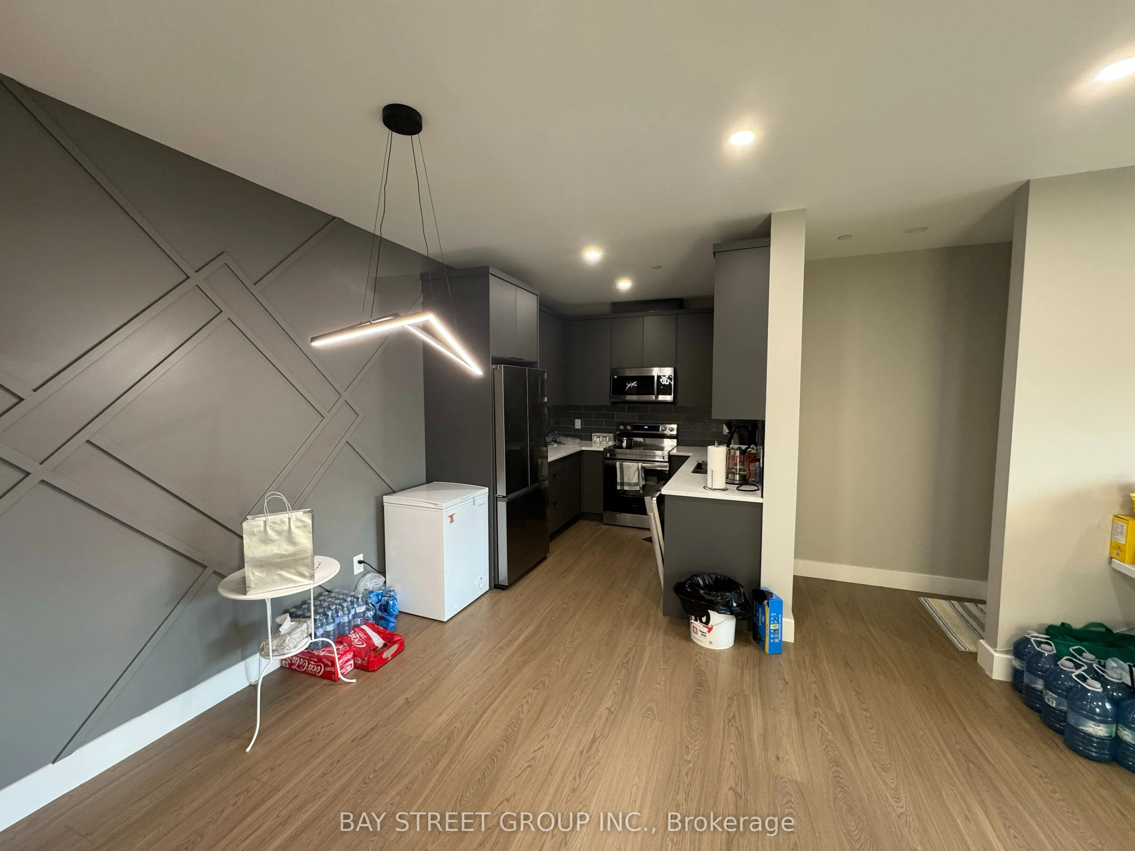755 Grand Marais E Road, #303