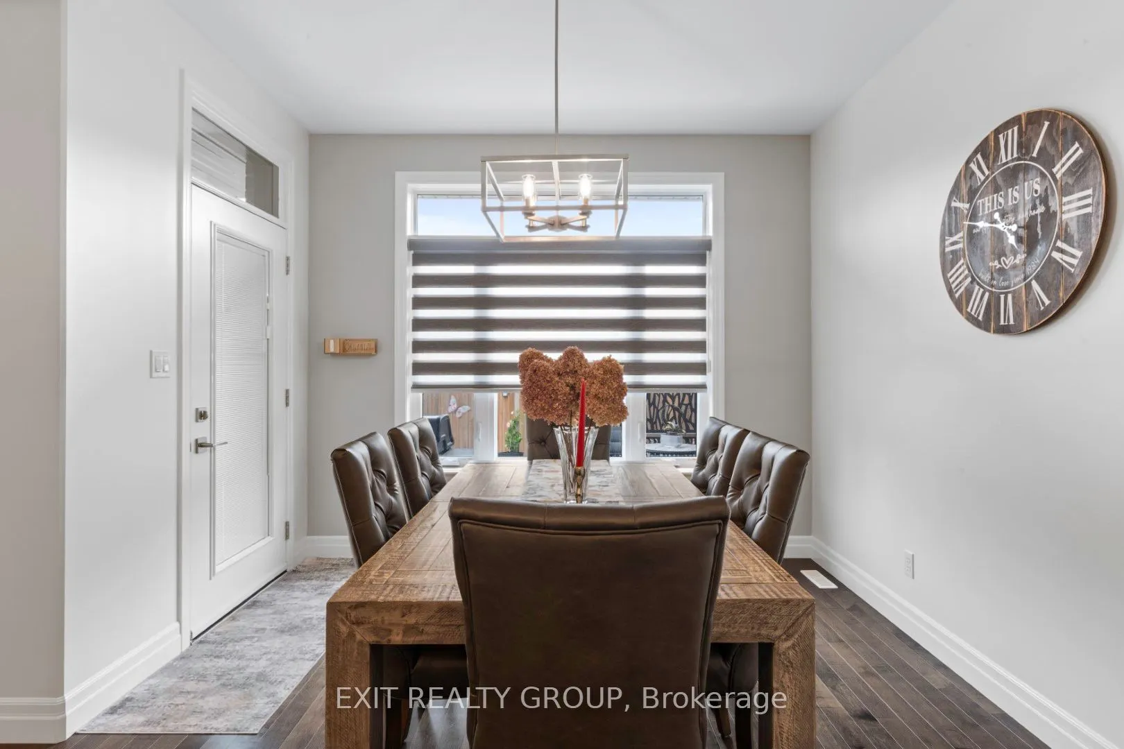 86 Essex Drive