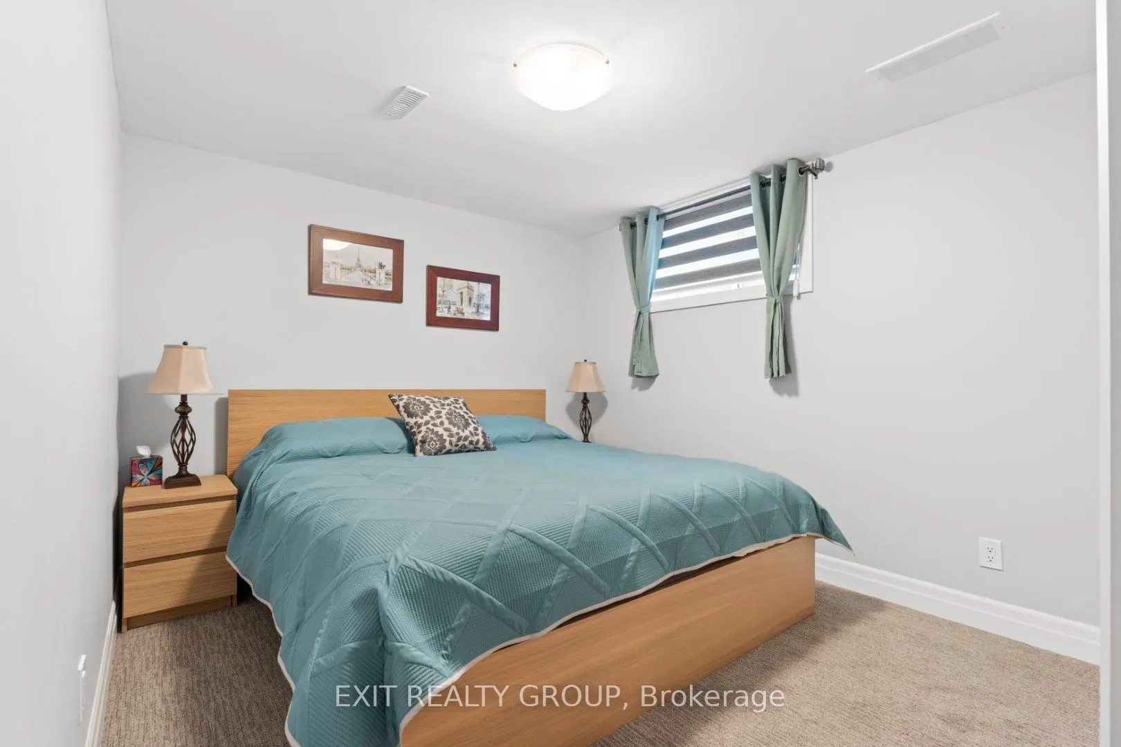 86 Essex Drive