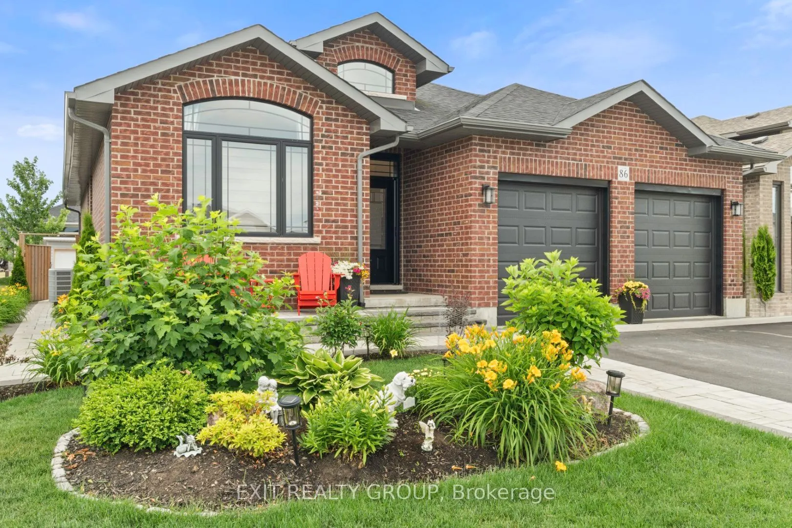 86 Essex Drive