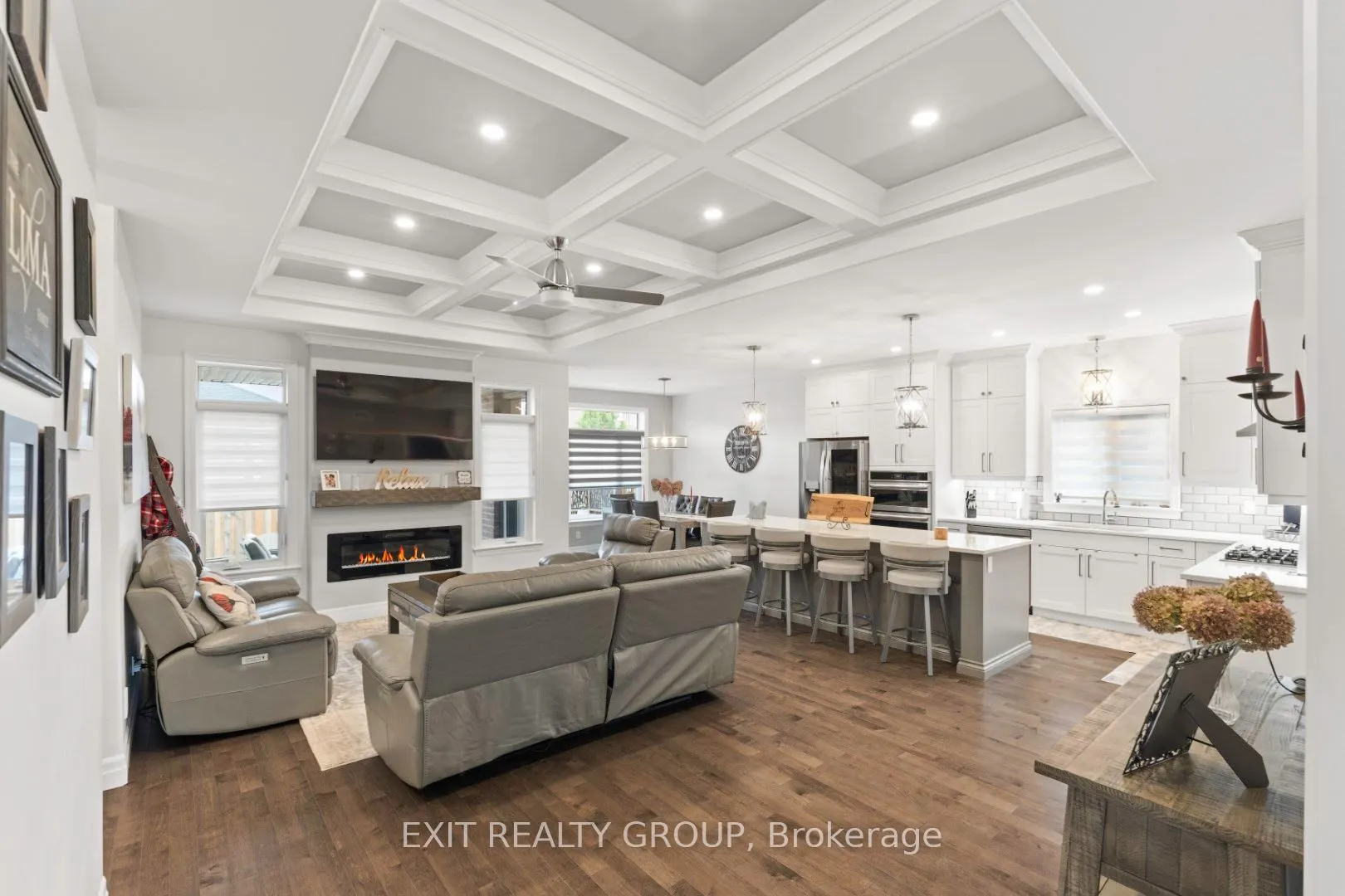 86 Essex Drive