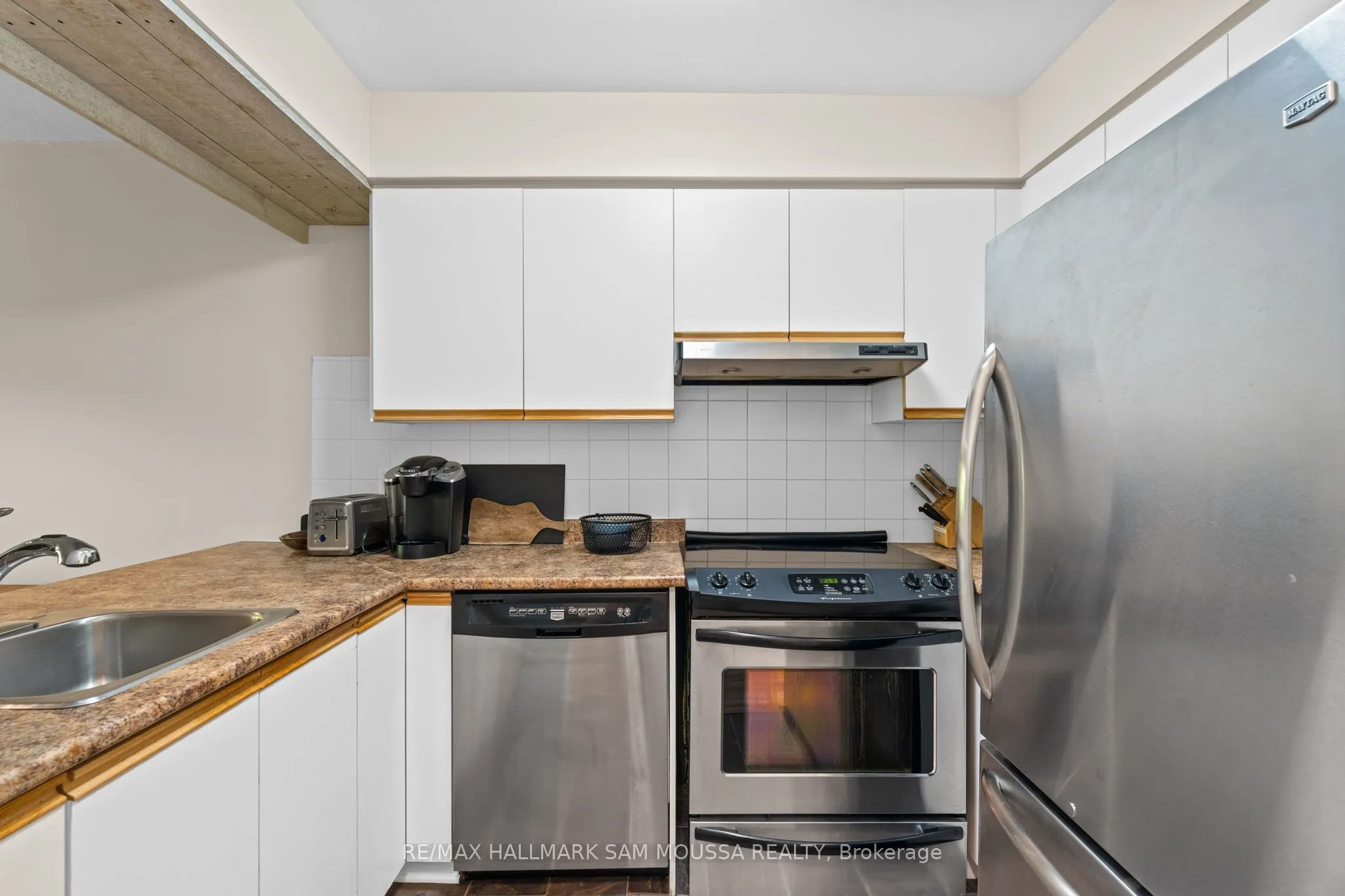 1178 Blasdell Avenue, #6