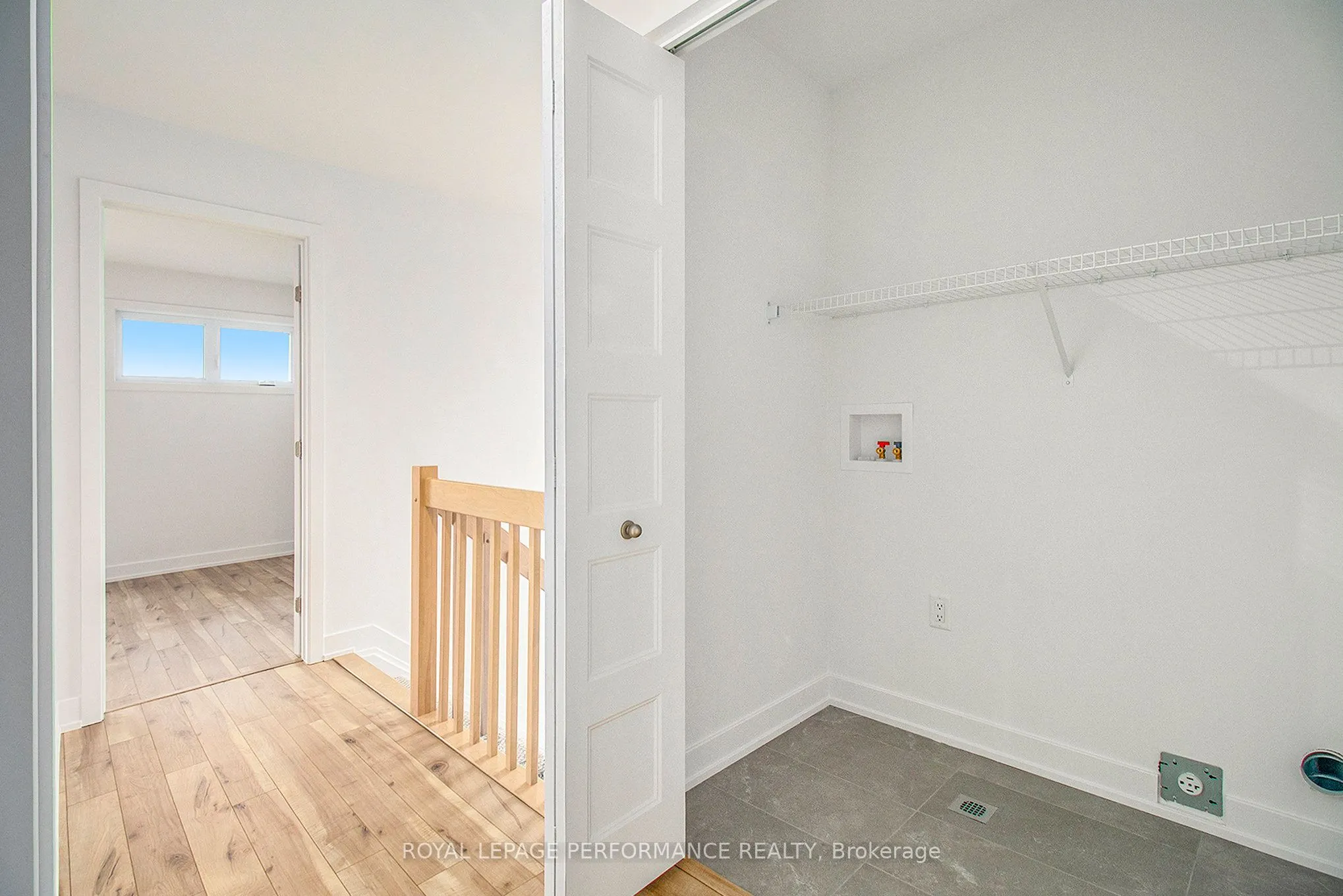 76 RUTILE Street