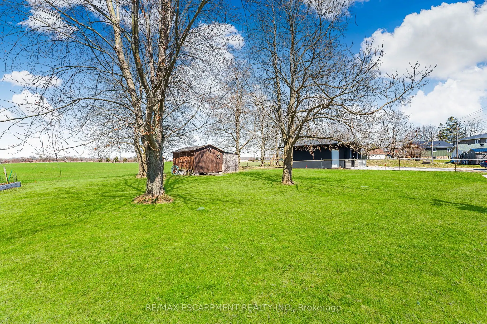 793 Lakeshore Road