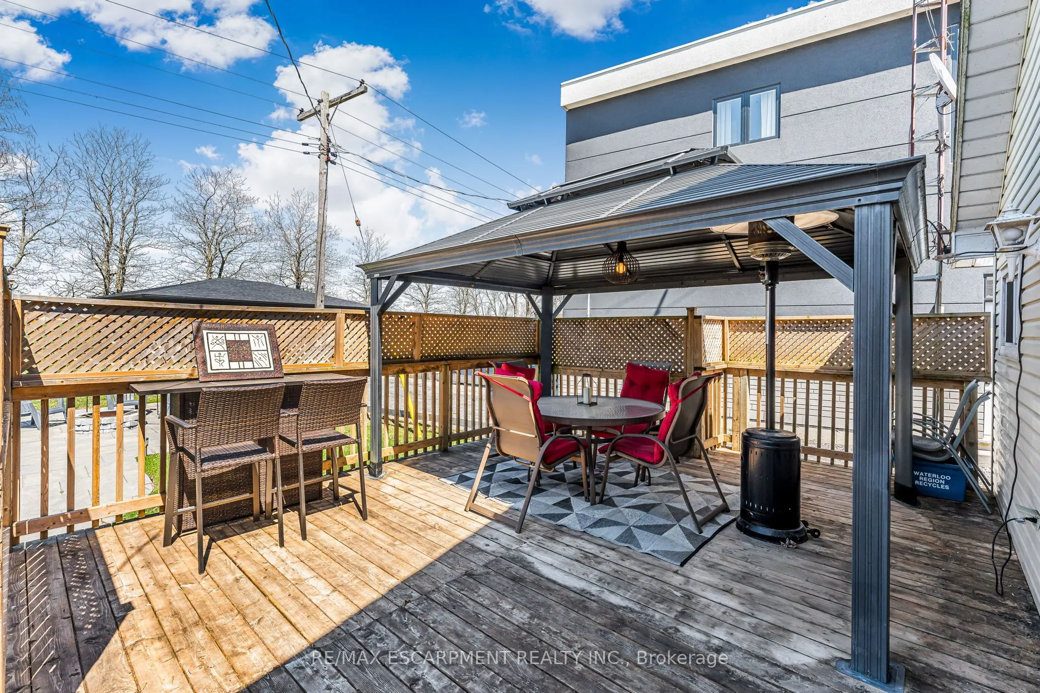 793 Lakeshore Road