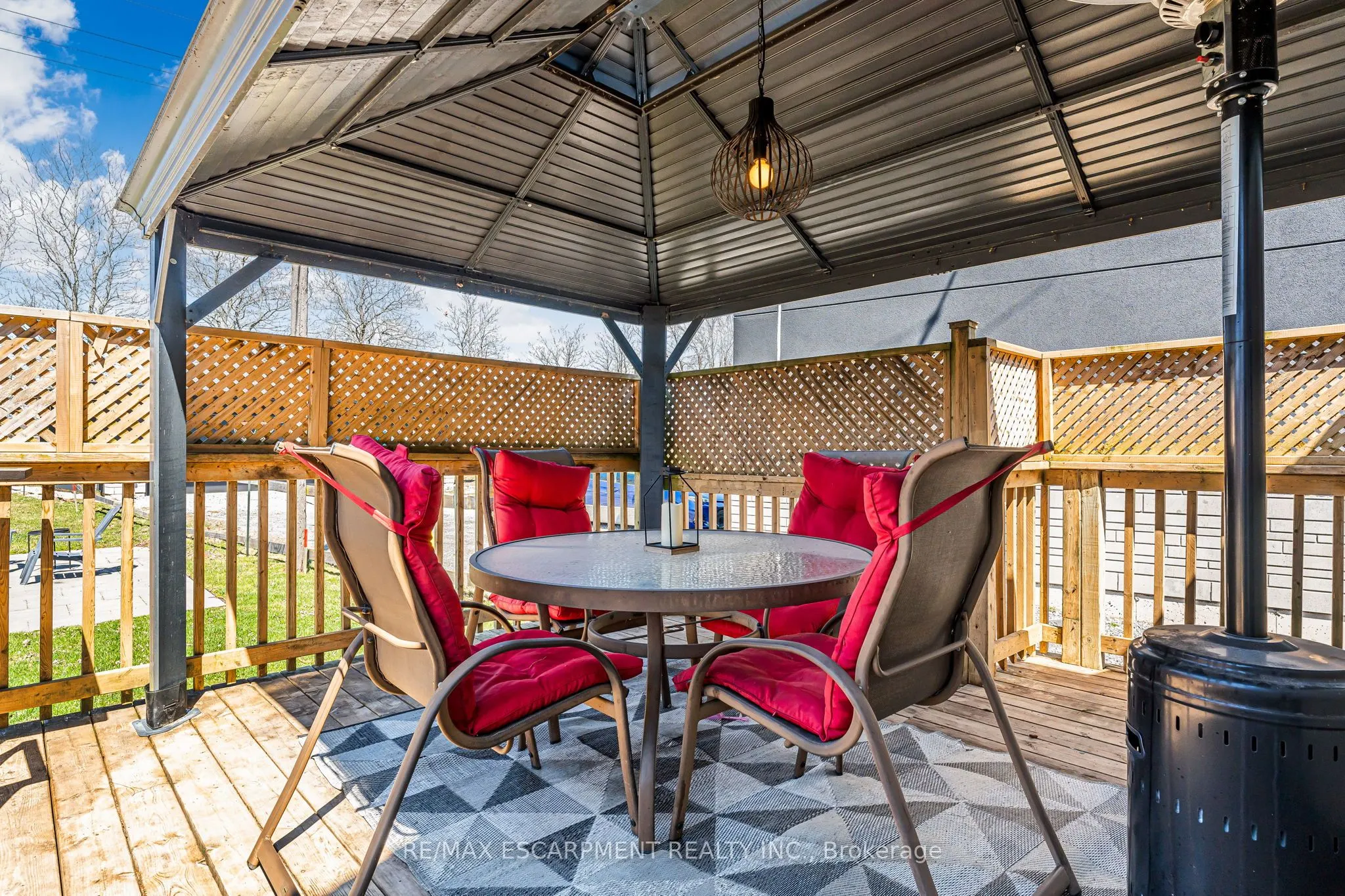 793 Lakeshore Road