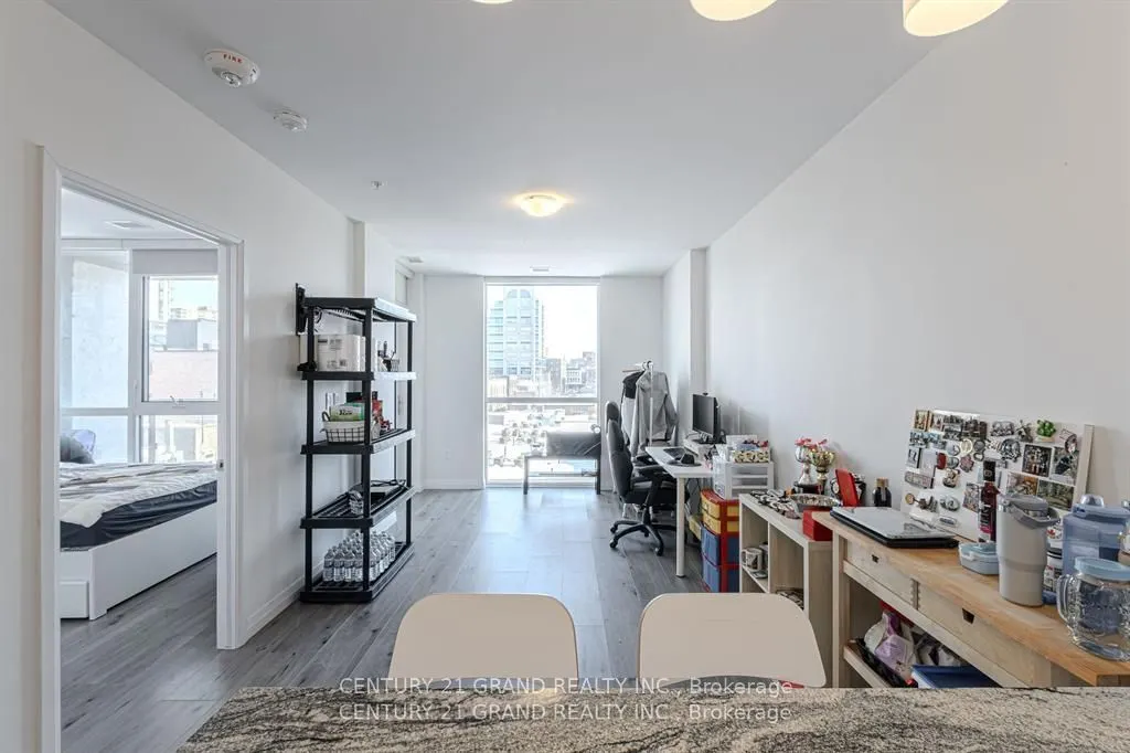 60 Charles Street W, #503