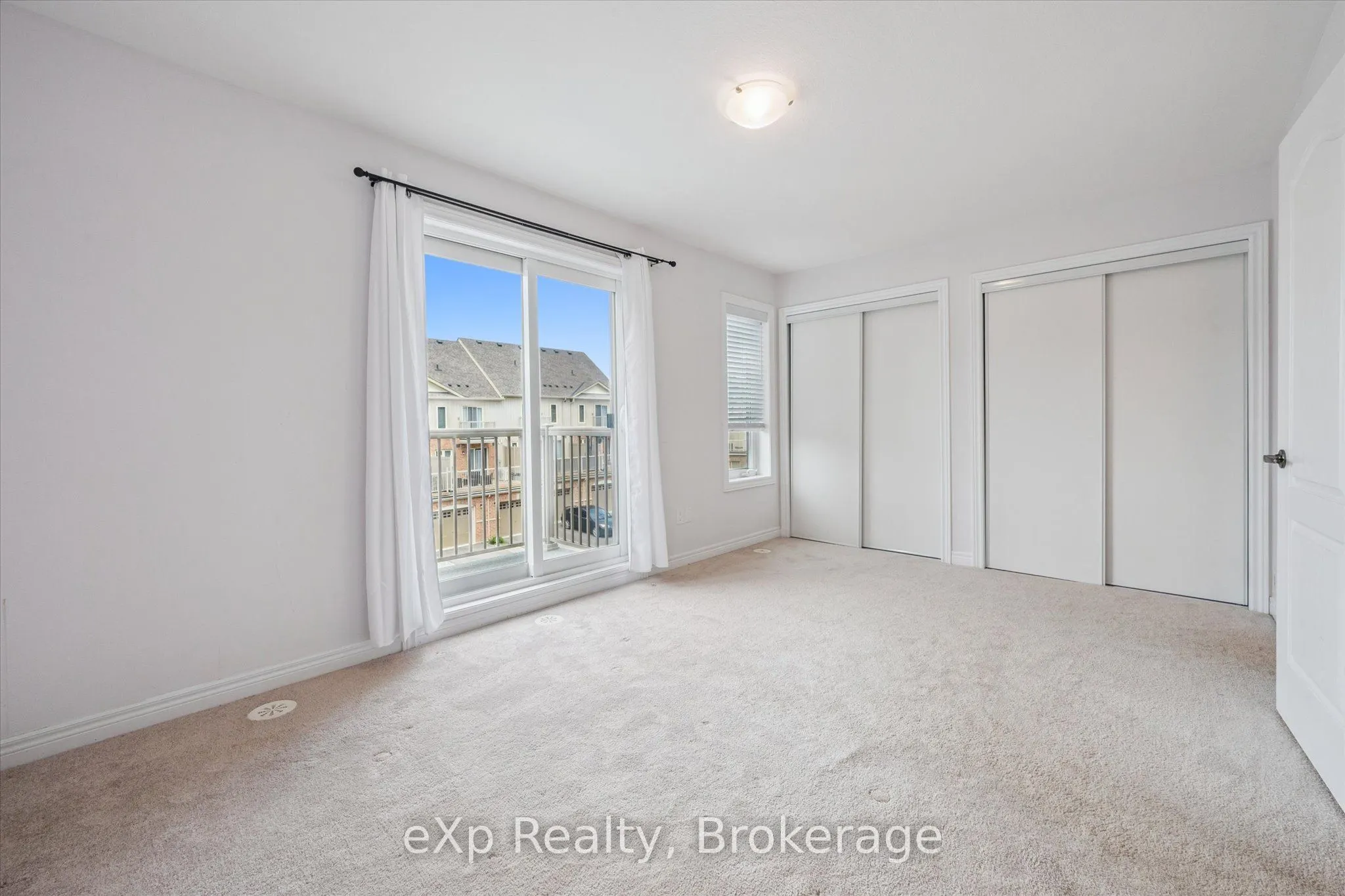 124 Watson Parkway N, #4