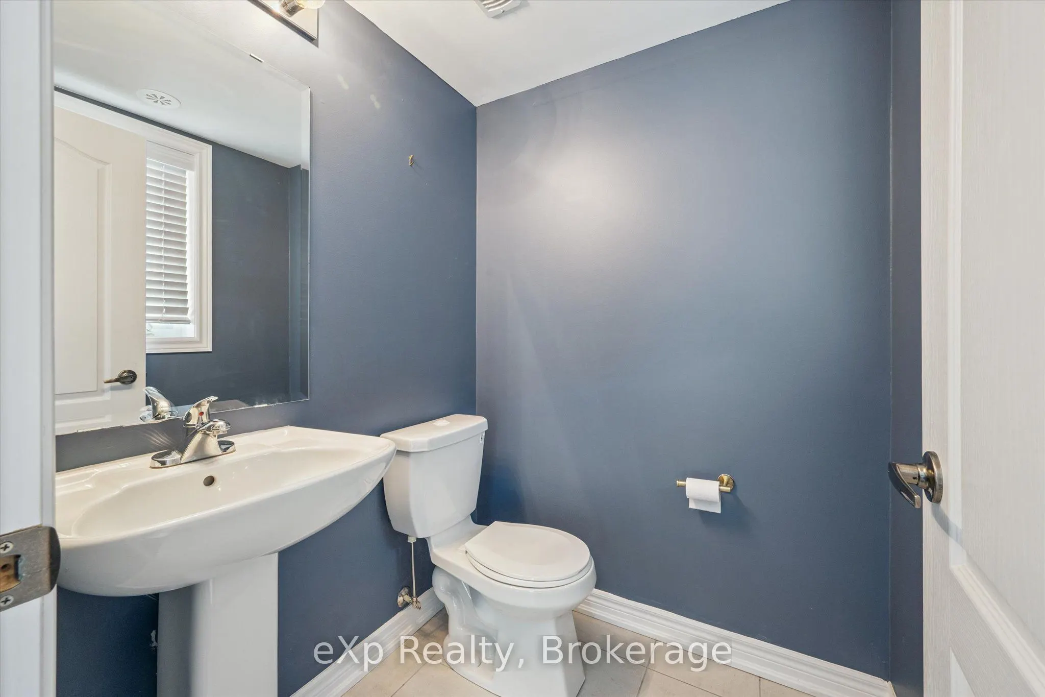 124 Watson Parkway N, #4
