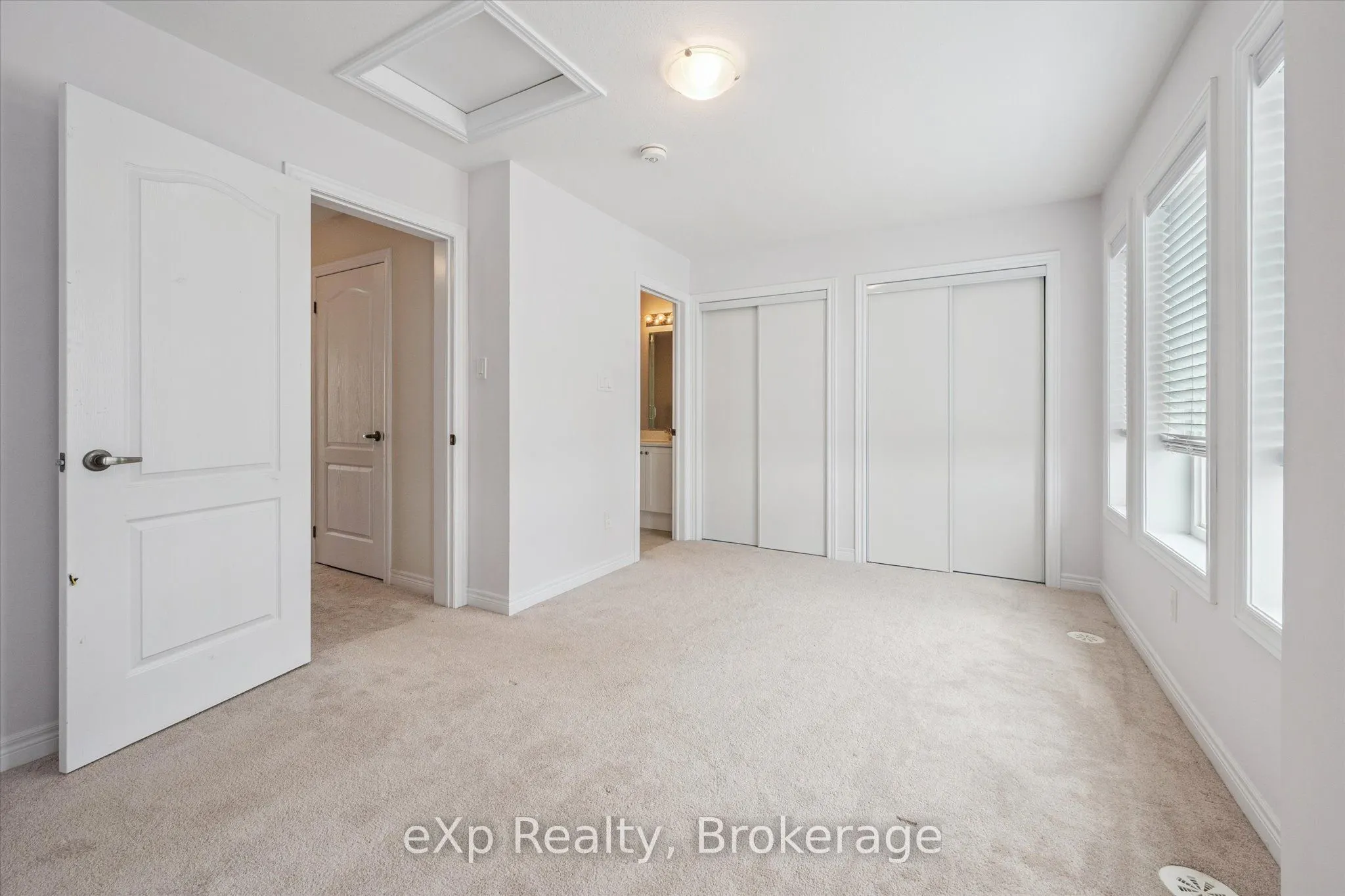 124 Watson Parkway N, #4