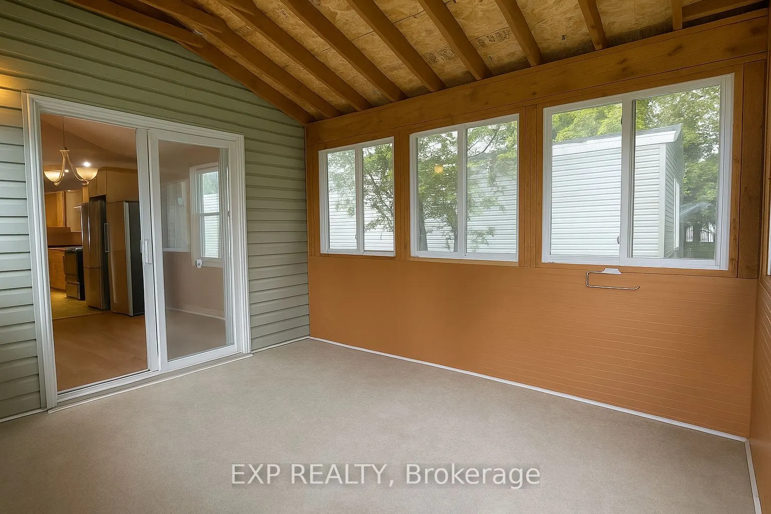1023 Vista Barrett Private