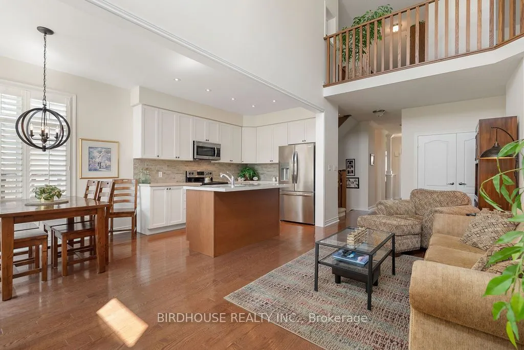 11 Deacon Crescent