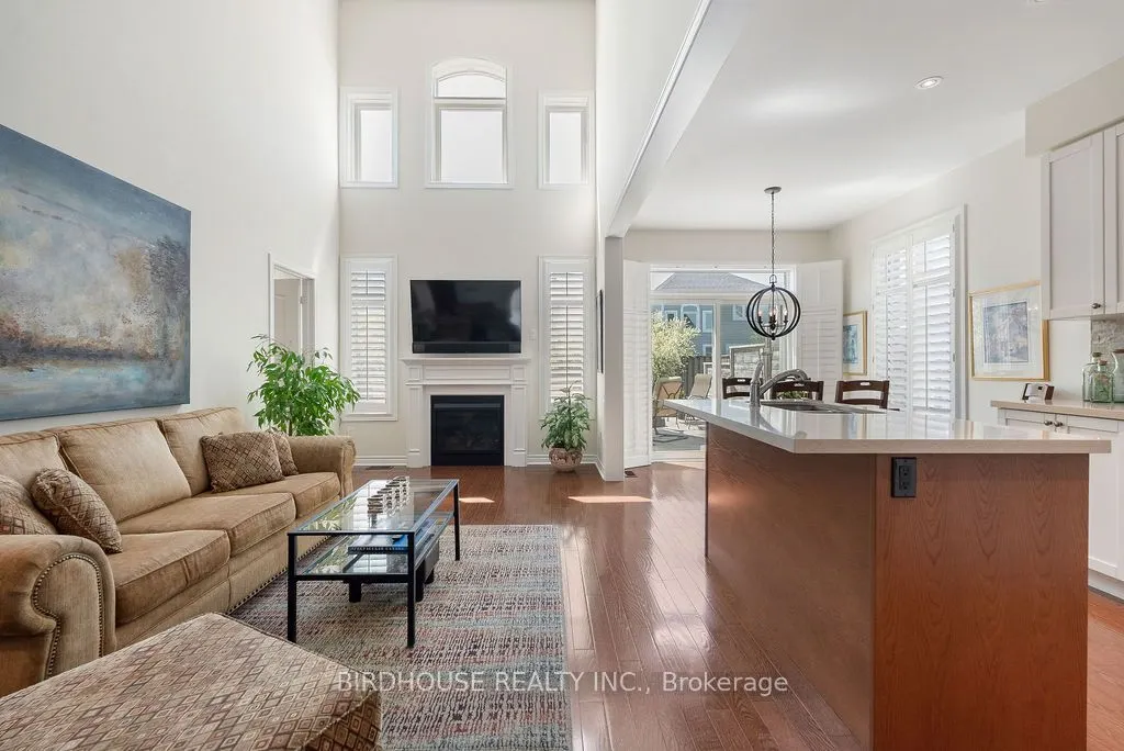 11 Deacon Crescent